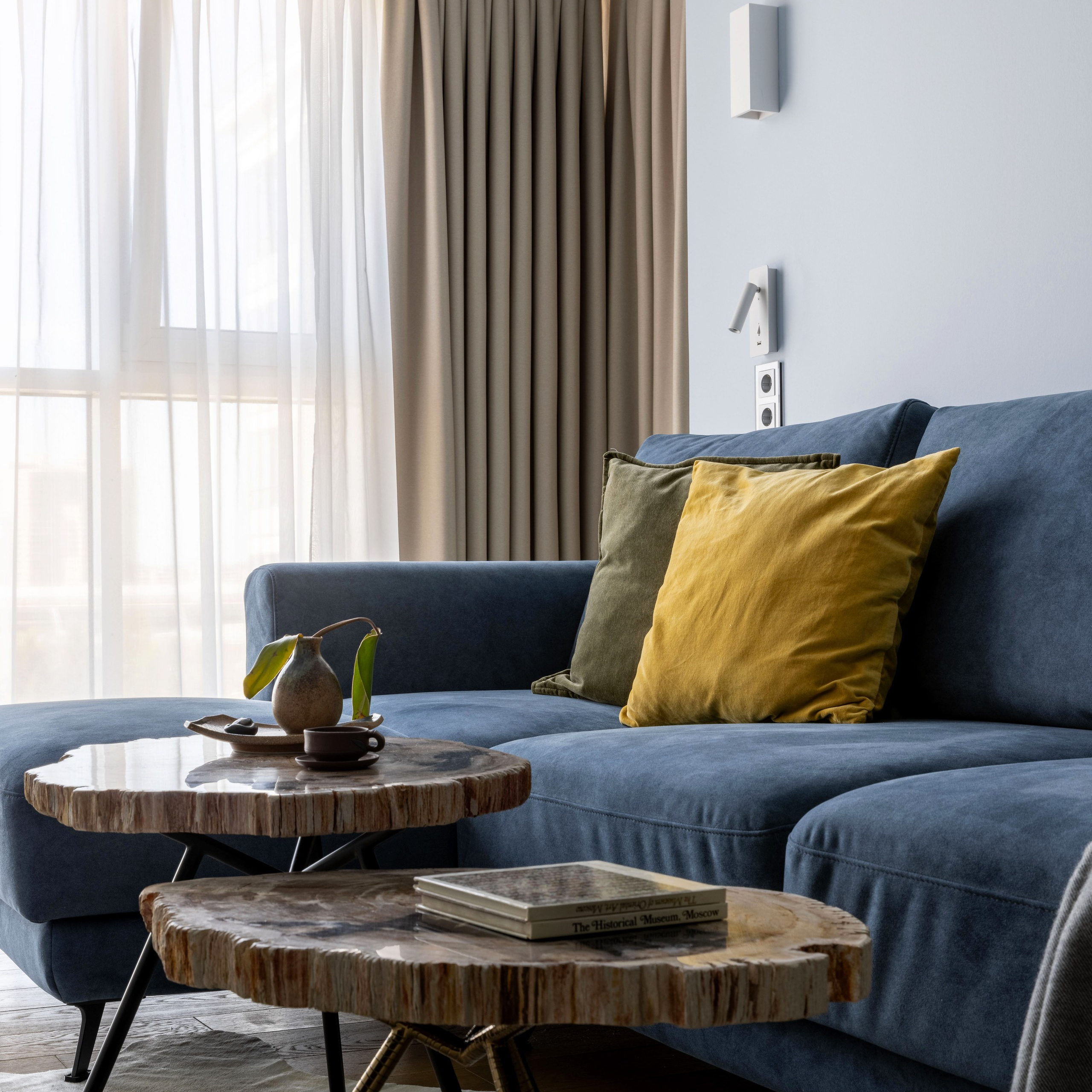 Фотосъёмка реализованного дизайн-проекта. Интерьерный фотограф в Санкт-Петербурге, Ленинградской области и в Москве Николай Щербаков