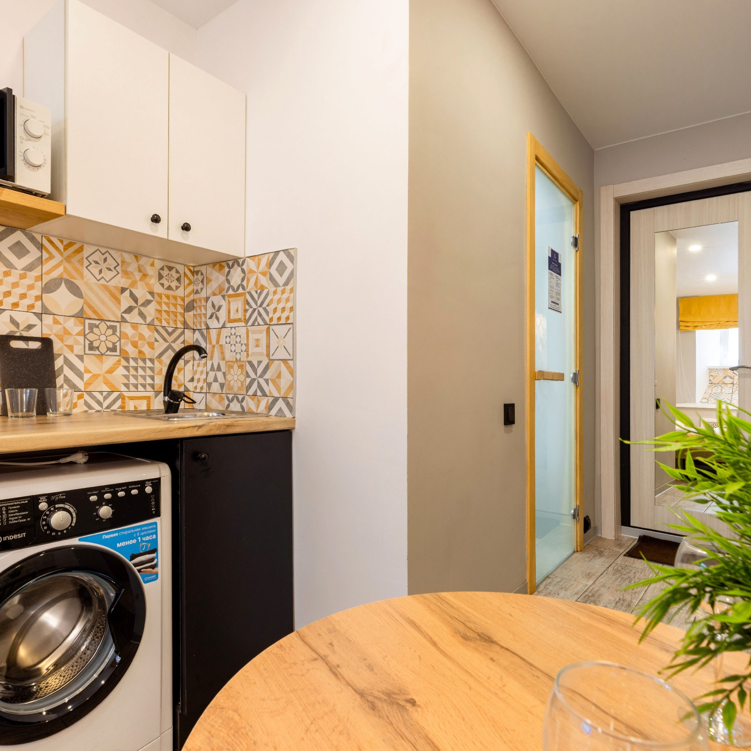 Студия в мини-отеле для компании «Всем дом». Интерьерный фотограф в Санкт-Петербурге, Ленинградской области и в Москве Николай Щербаков