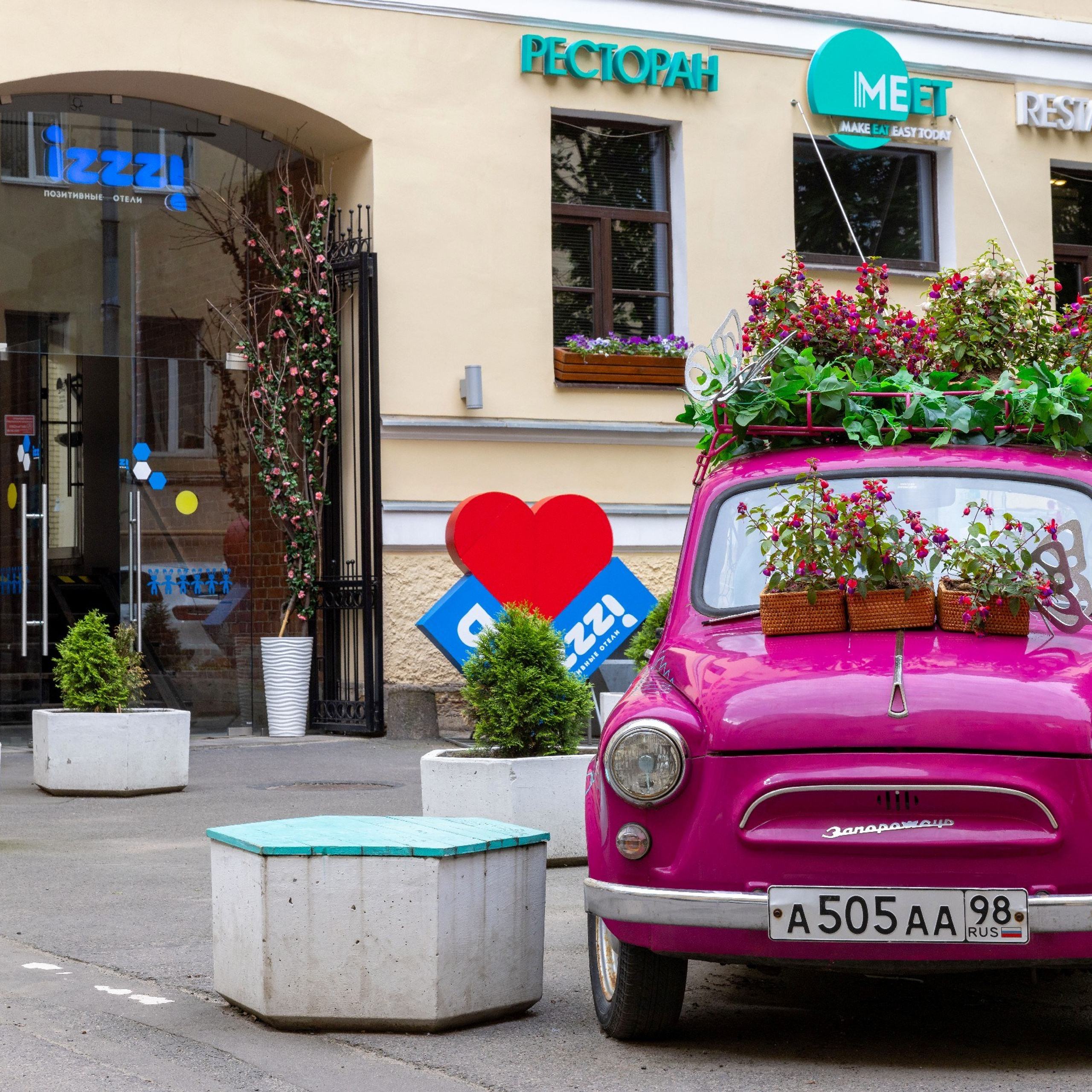Отель Izzzi у Гостиного двора. Интерьерный фотограф в Санкт-Петербурге, Ленинградской области и в Москве Николай Щербаков