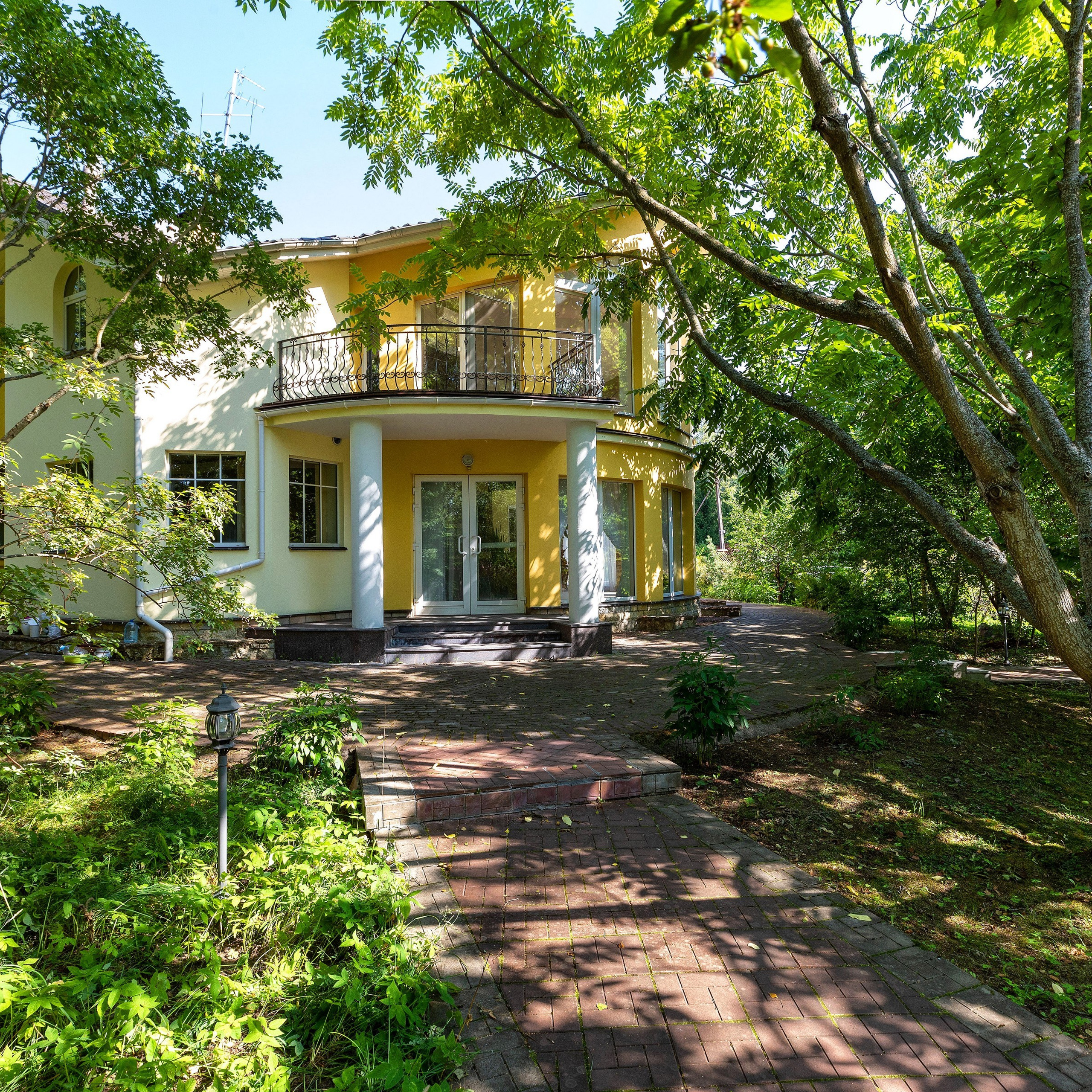 Фотосъёмка дома для продажи в Зеленогорске. Интерьерный фотограф в Санкт-Петербурге, Ленинградской области и в Москве Николай Щербаков