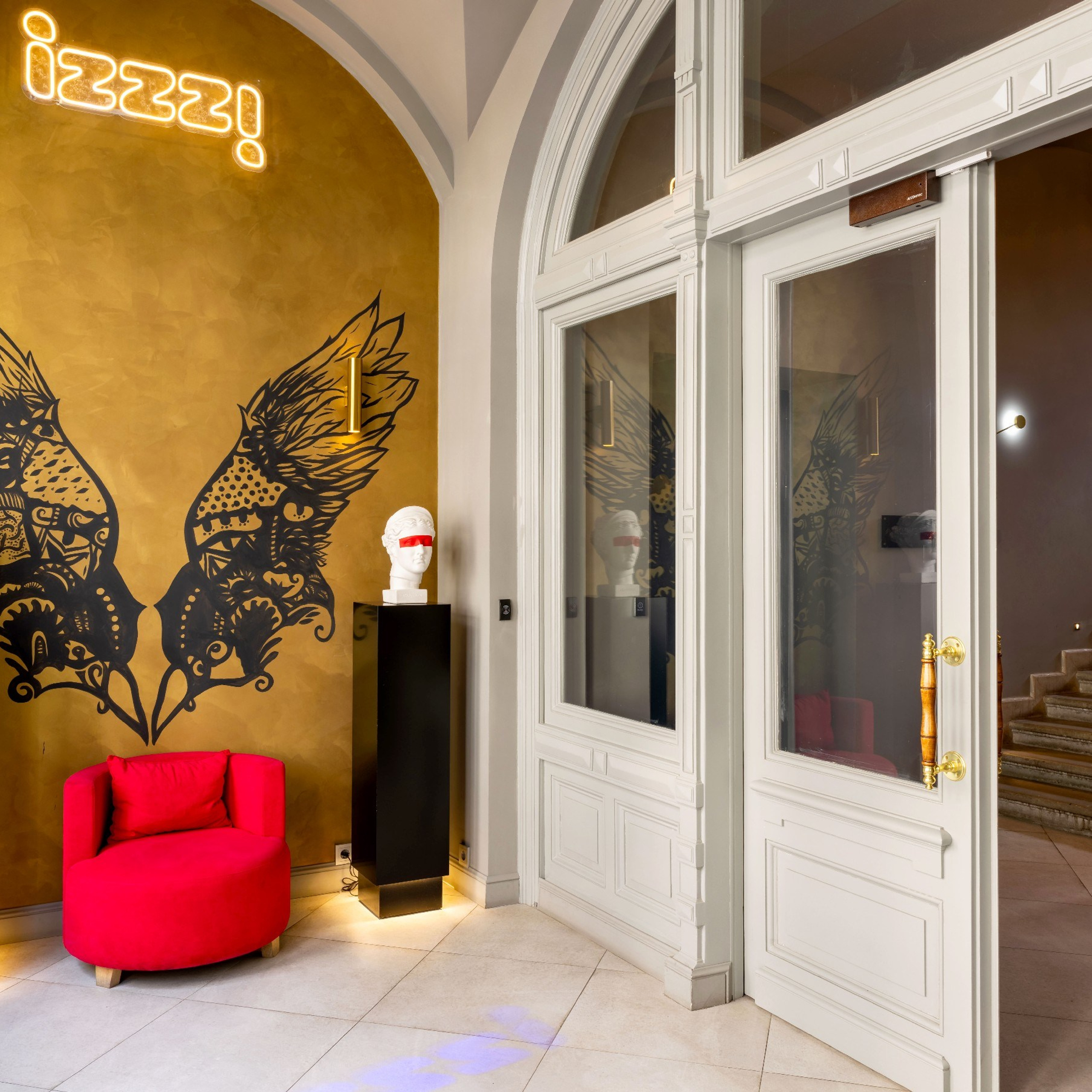 Отель Izzzi на Банковском переулке. Интерьерный фотограф в Санкт-Петербурге, Ленинградской области и в Москве Николай Щербаков