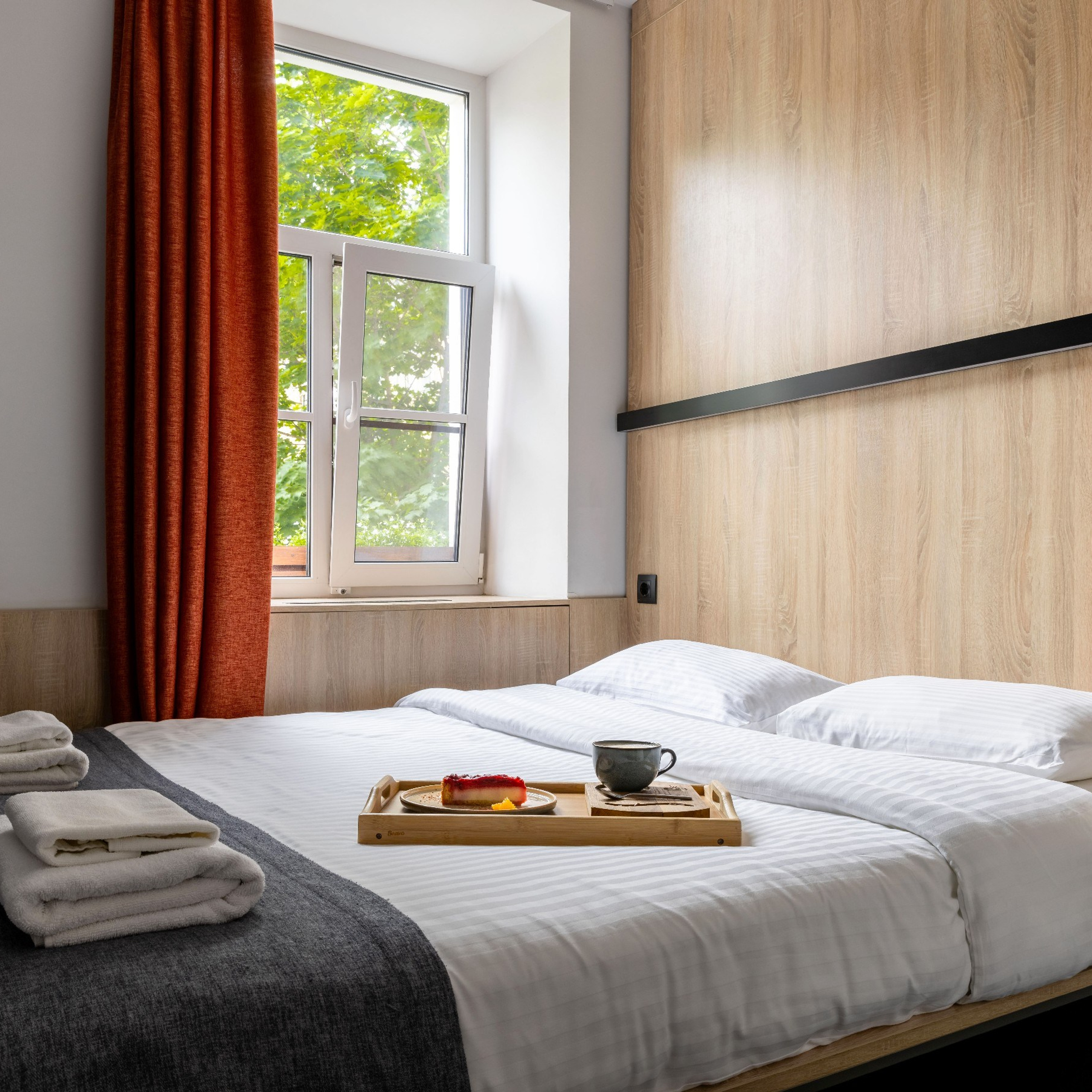 Отель Izzzi у Гостиного двора. Интерьерный фотограф в Санкт-Петербурге, Ленинградской области и в Москве Николай Щербаков