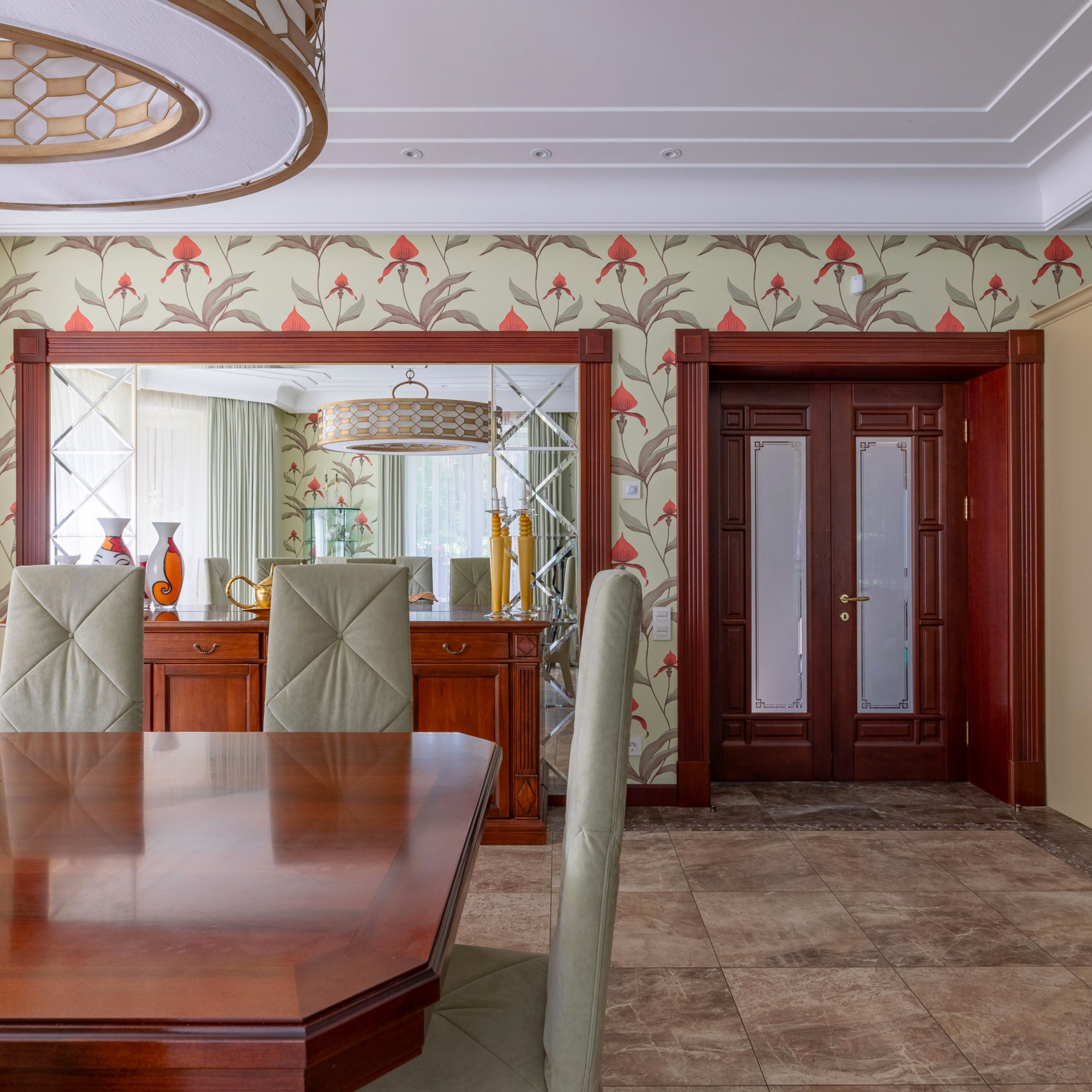 Дом для продажи в Агалатово. Интерьерный фотограф в Санкт-Петербурге, Ленинградской области и в Москве Николай Щербаков