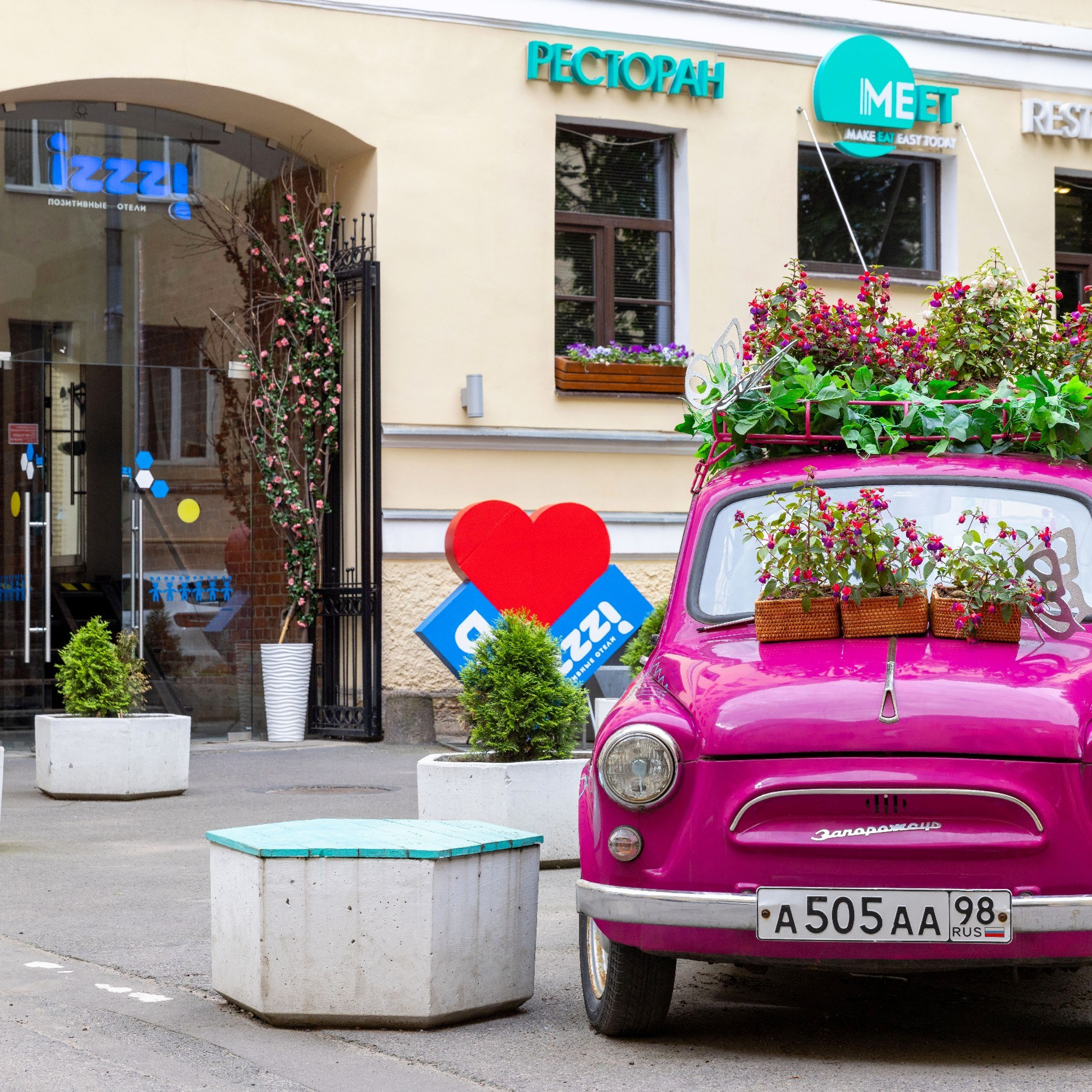 Отель Izzzi у Гостиного двора. Интерьерный фотограф в Санкт-Петербурге, Ленинградской области и в Москве Николай Щербаков