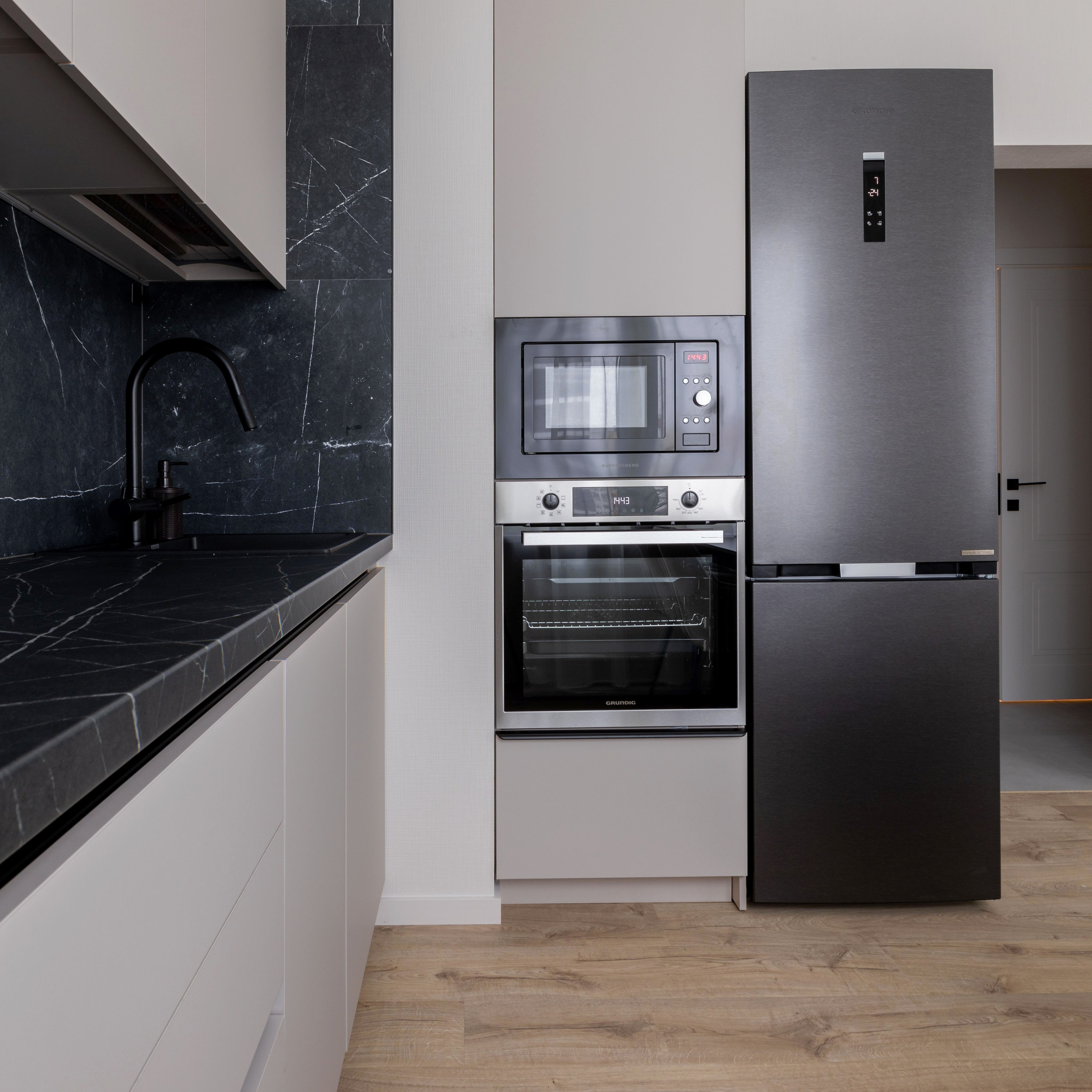 Фотосъёмка ремонта для строительной компании на Плесецкой. Интерьерный фотограф в Санкт-Петербурге, Ленинградской области и в Москве Николай Щербаков