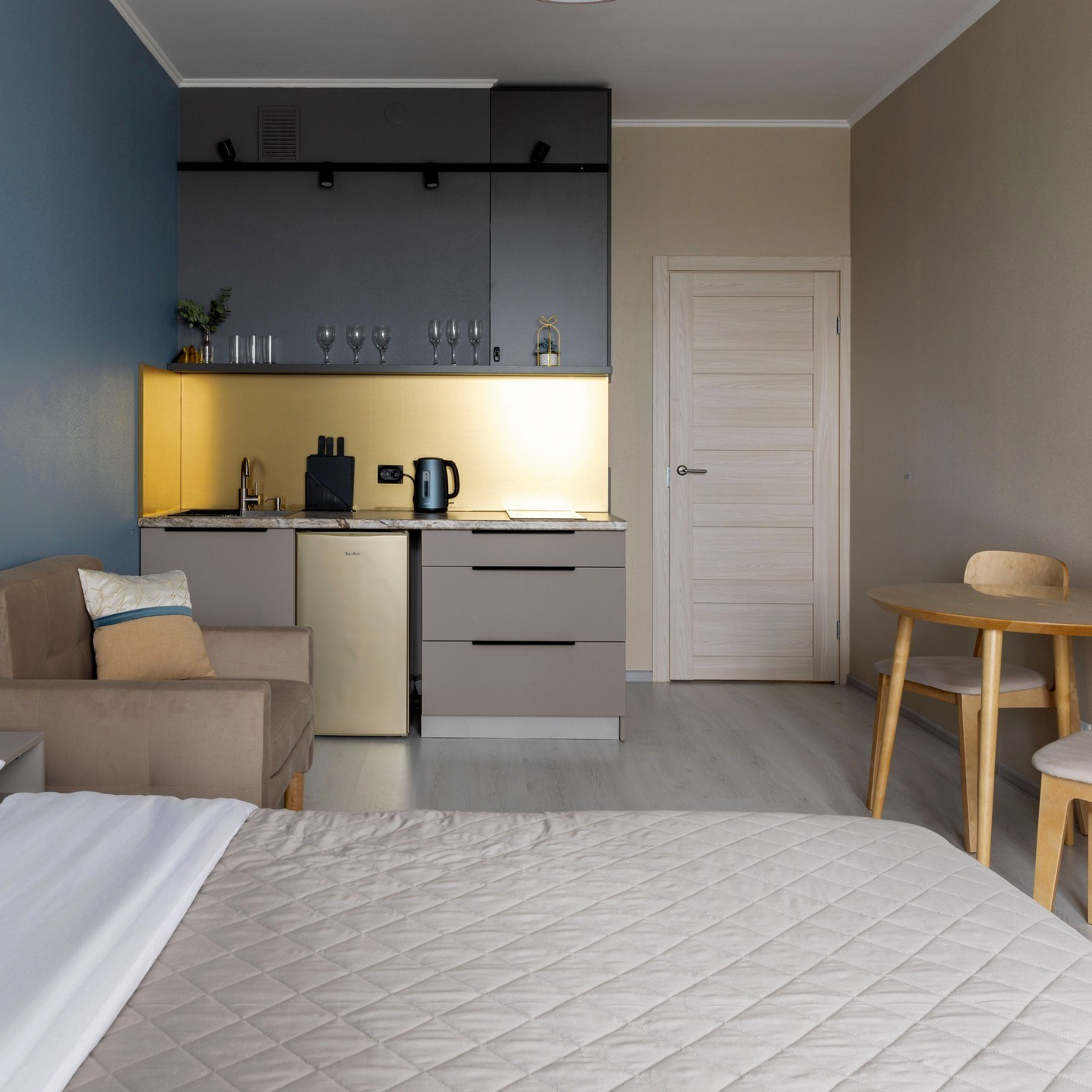 Студия в Каменке. Интерьерный фотограф в Санкт-Петербурге, Ленинградской области и в Москве Николай Щербаков