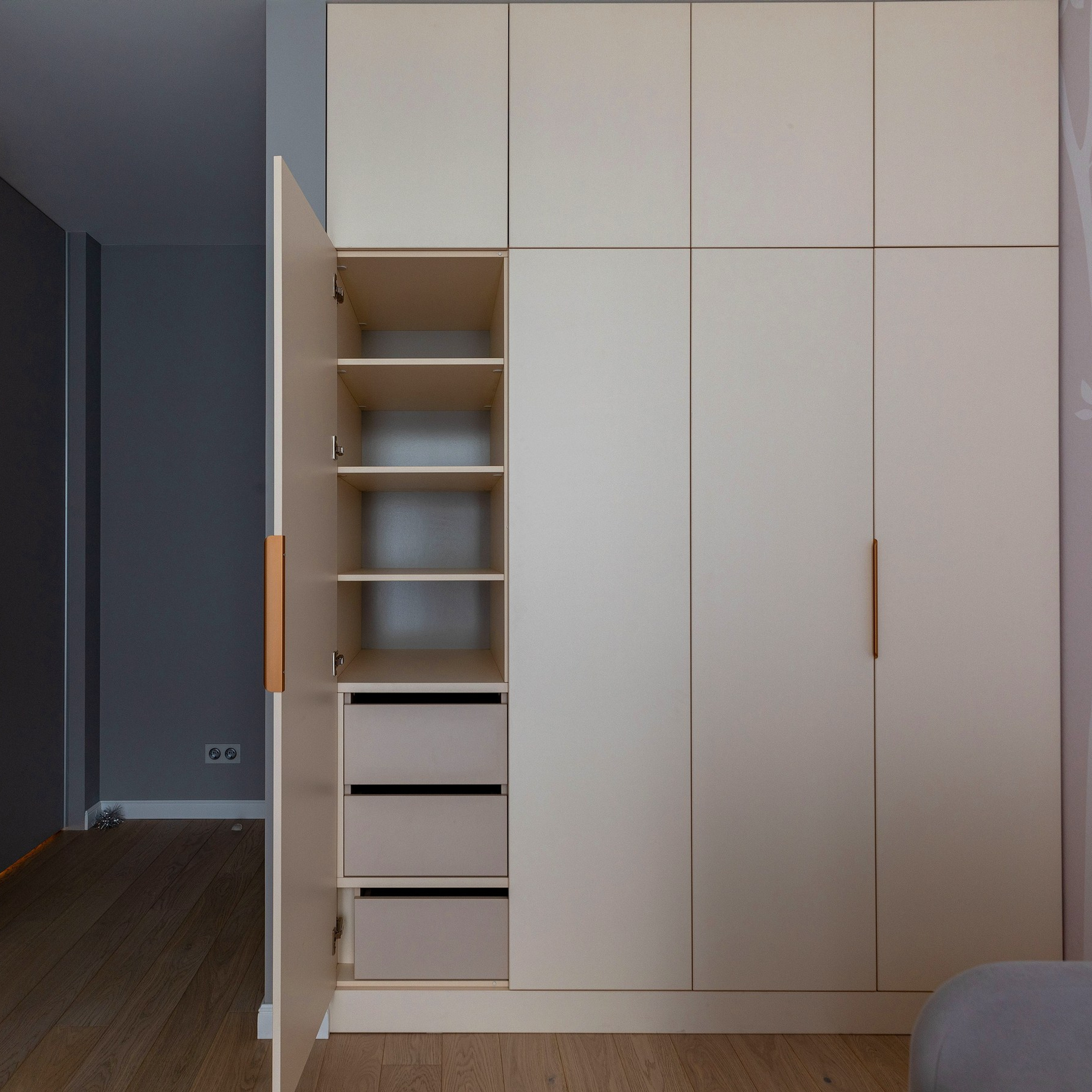 Фотосъёмка мебели на Лесном проспекте. Интерьерный фотограф в Санкт-Петербурге, Ленинградской области и в Москве Николай Щербаков