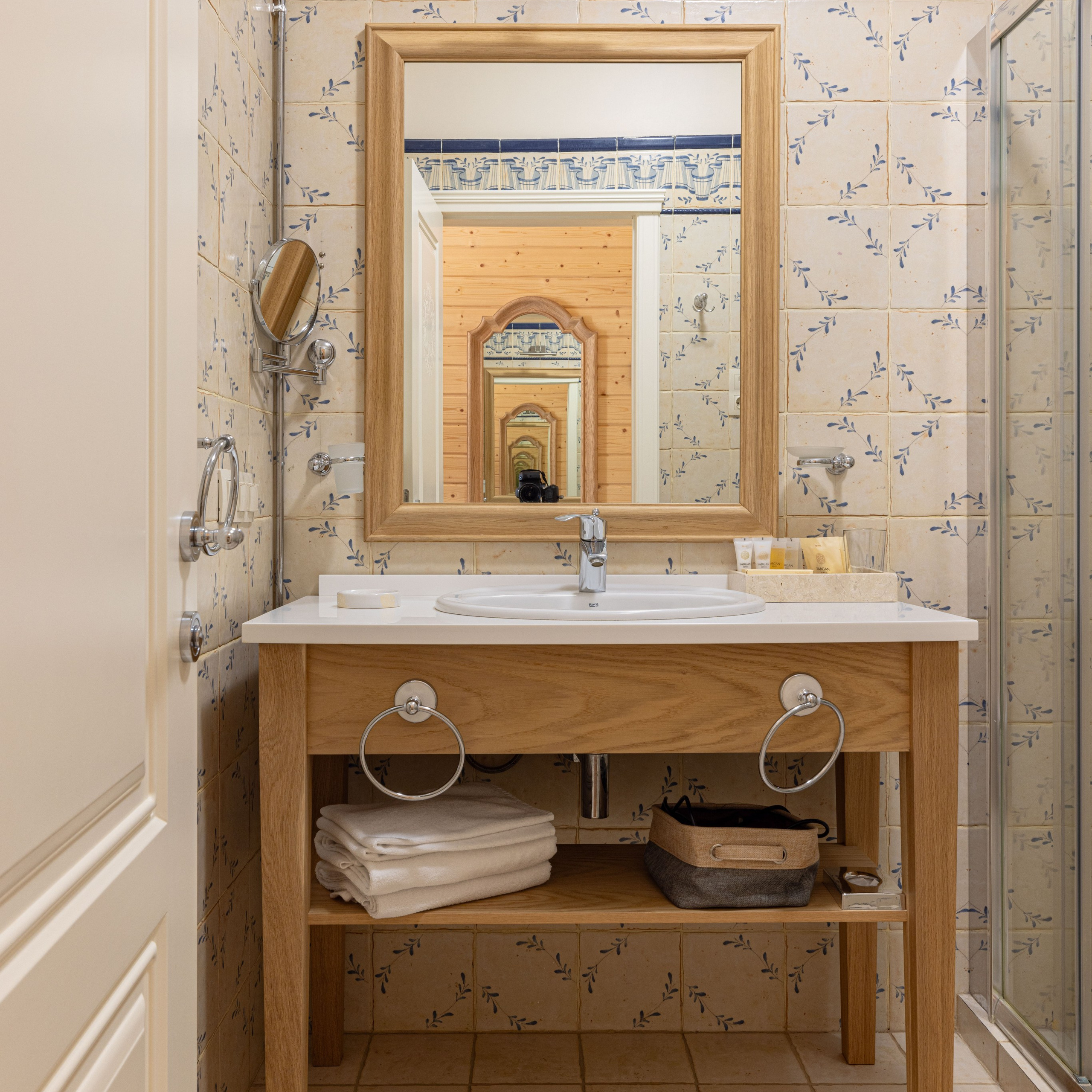 База отдыха в Сортавале. Интерьерный фотограф в Санкт-Петербурге, Ленинградской области и в Москве Николай Щербаков