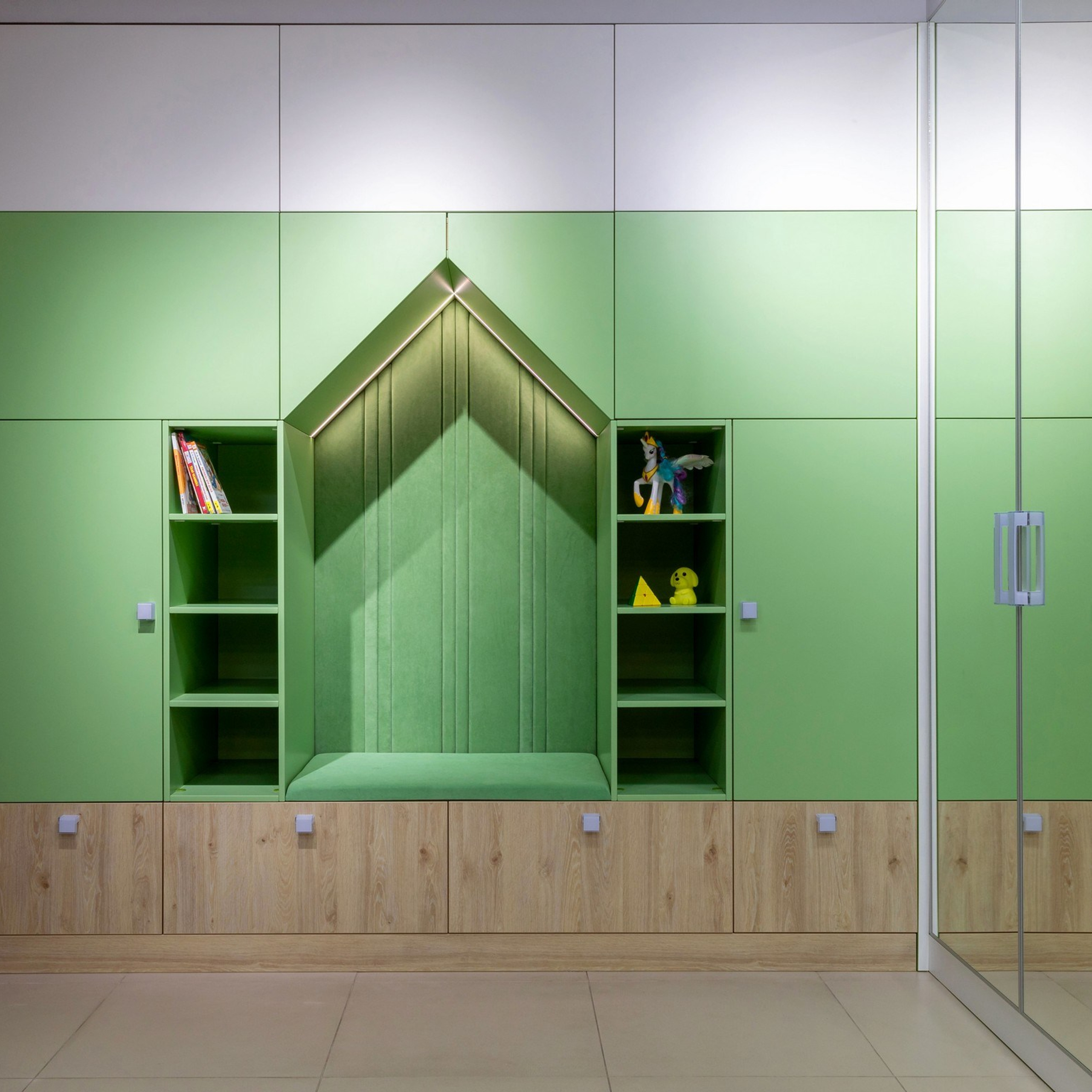 Фотосъёмка шоурума для компании Richhof. Интерьерный фотограф в Санкт-Петербурге, Ленинградской области и в Москве Николай Щербаков