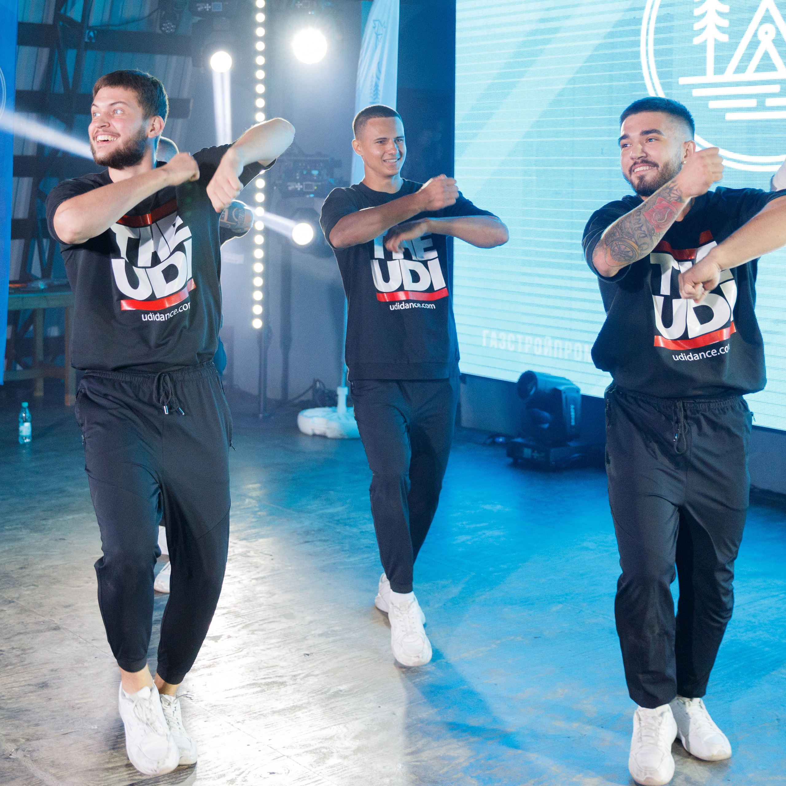 танцевальна команда «ЮДИ»