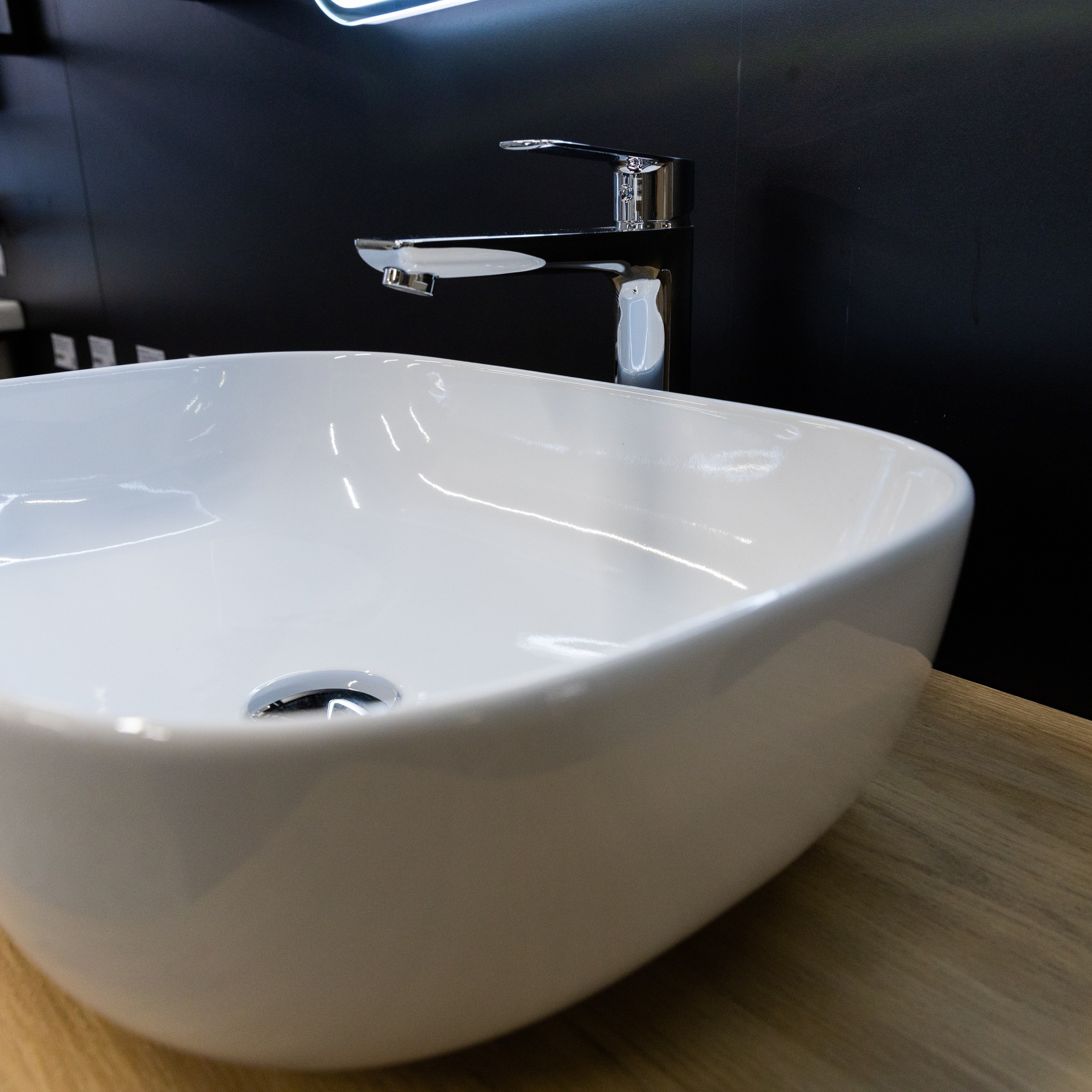 Сантехника.