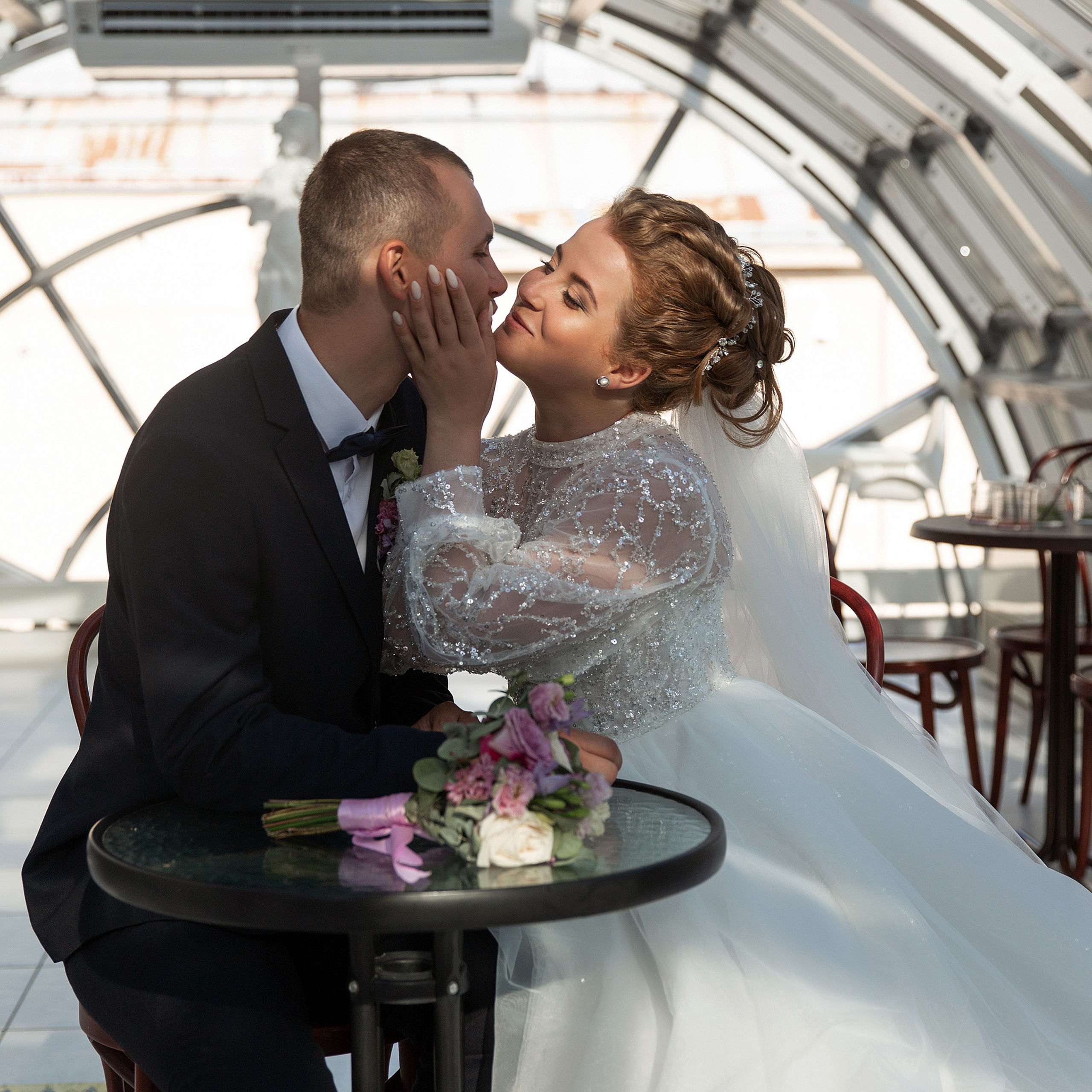 Отзывы невест о свадебной съемке. Свадебный и портретный фотограф в Санкт-Петербурге Надежда Чечулина