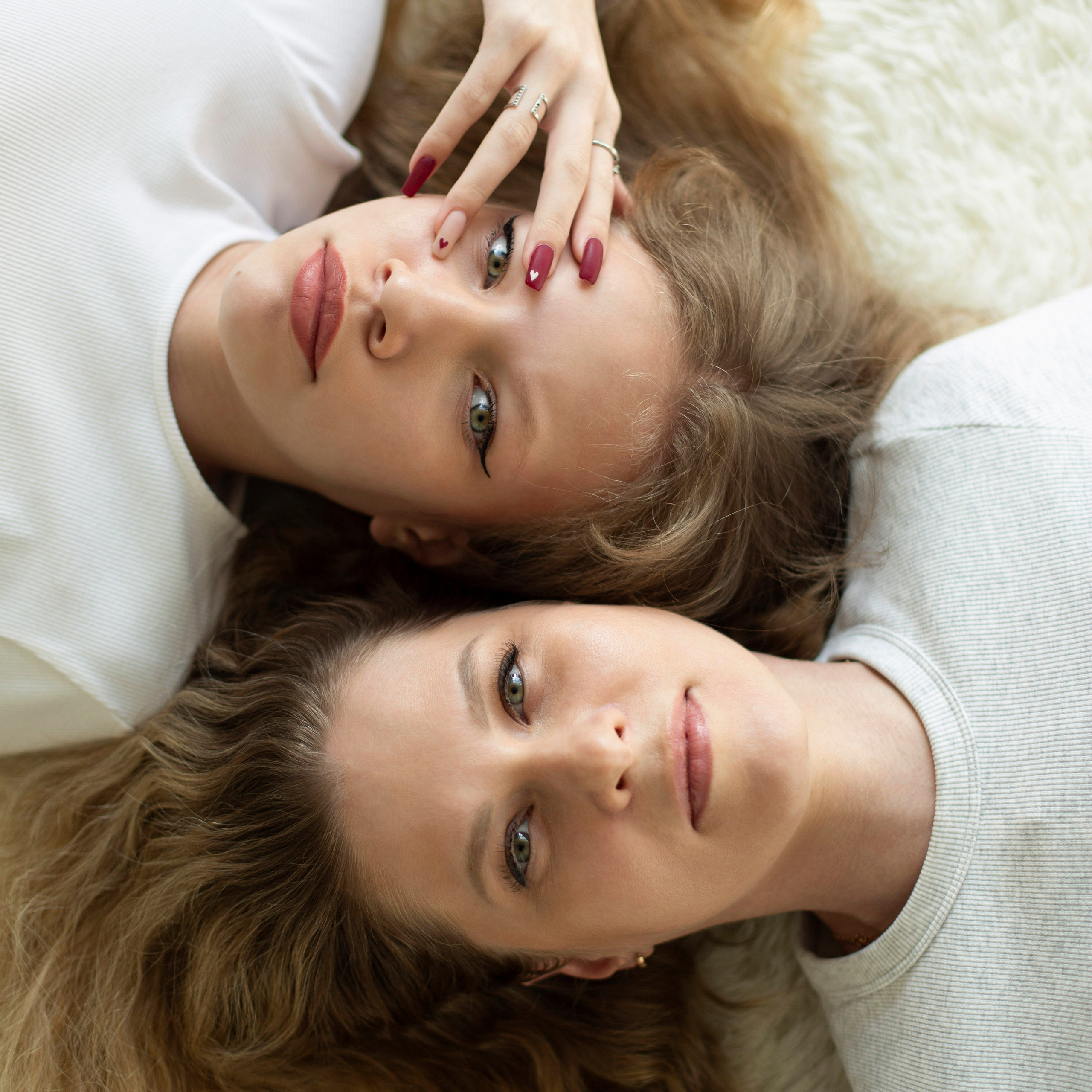 Отзывы невест о свадебной съемке. Свадебный и портретный фотограф в Санкт-Петербурге Надежда Чечулина