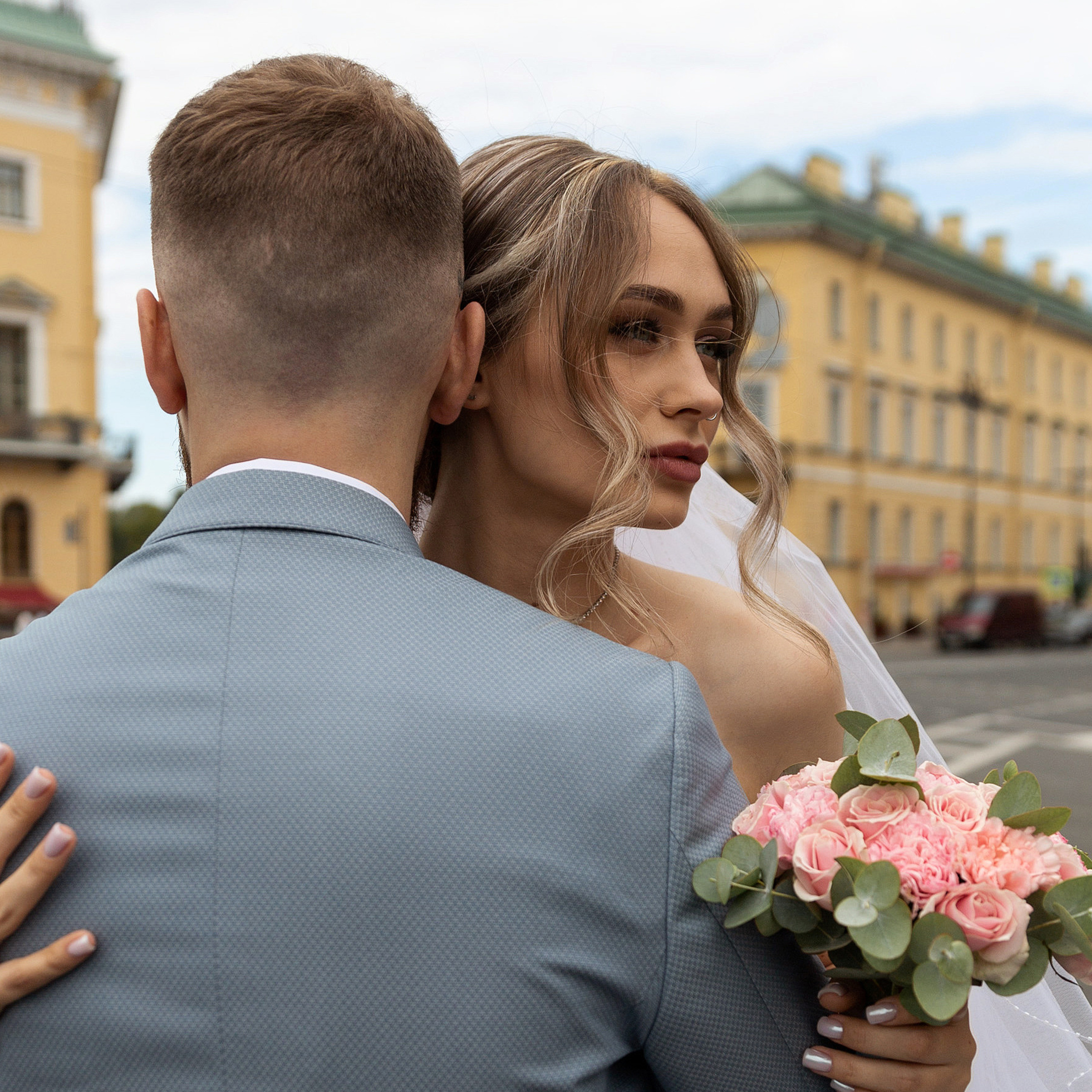 Отзывы невест о свадебной съемке. Свадебный и портретный фотограф в Санкт-Петербурге Надежда Чечулина