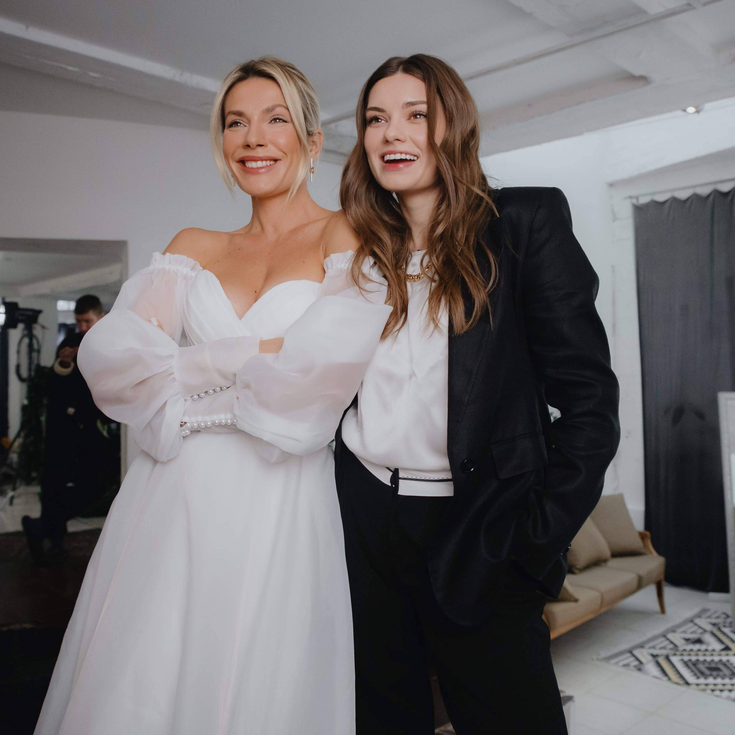 Backstage сериала «Постучись в мою дверь»