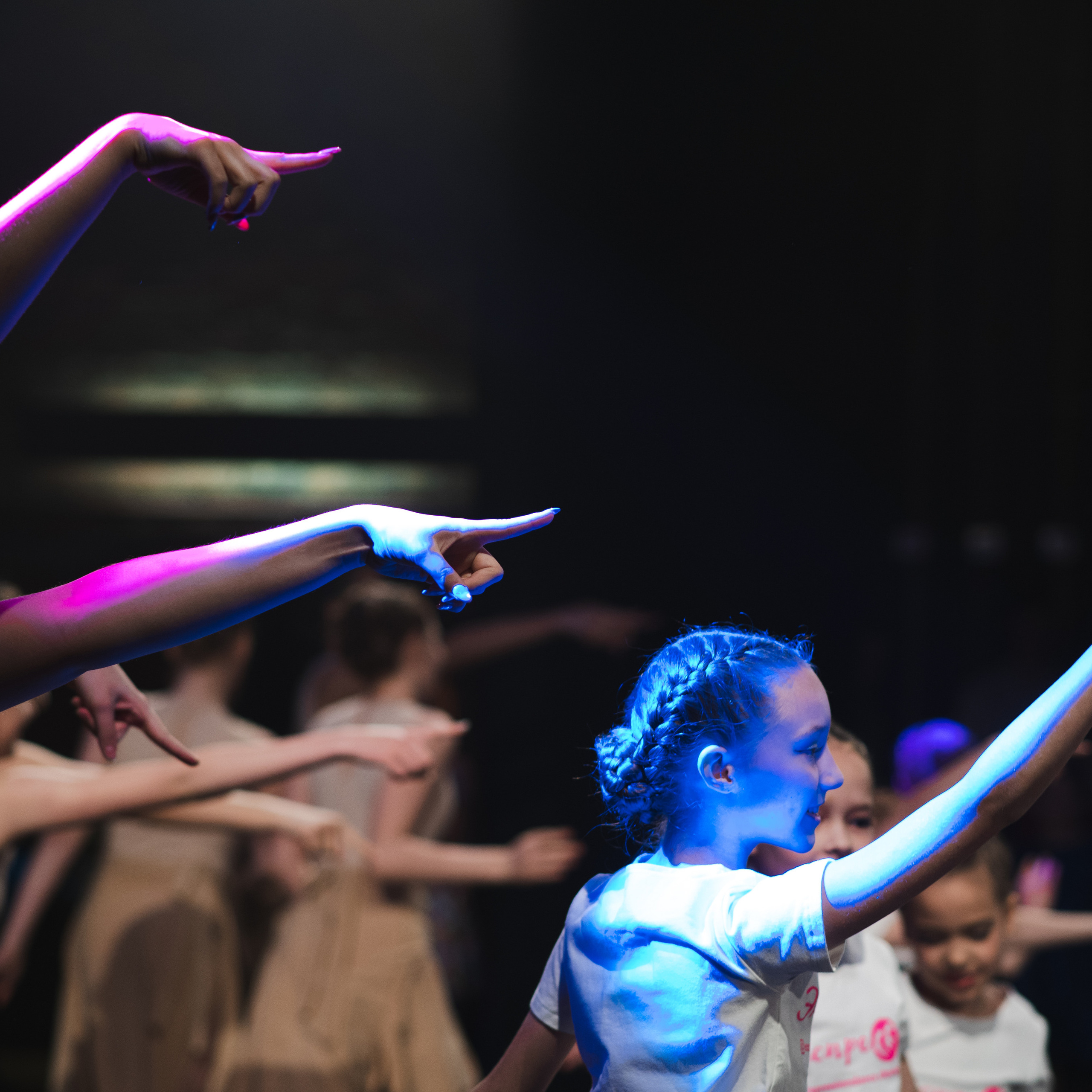 «Музыка нас связала», Экспрессия