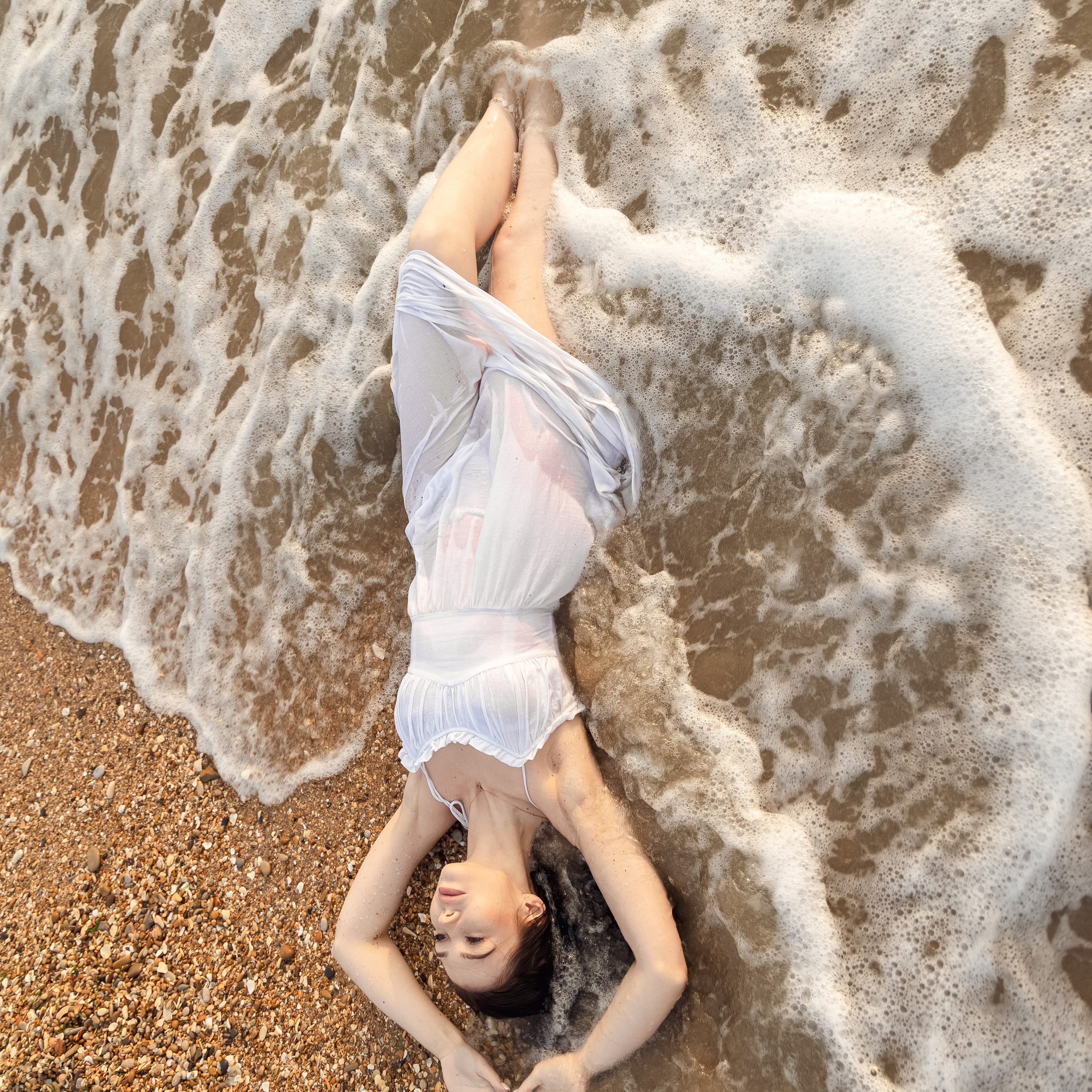 Алёна на рассвете