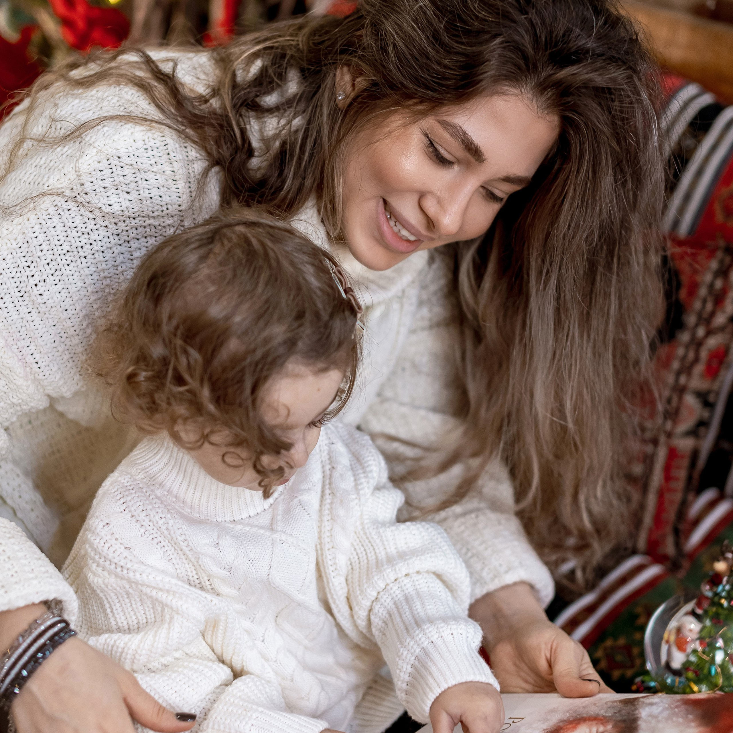 Зарина с дочей