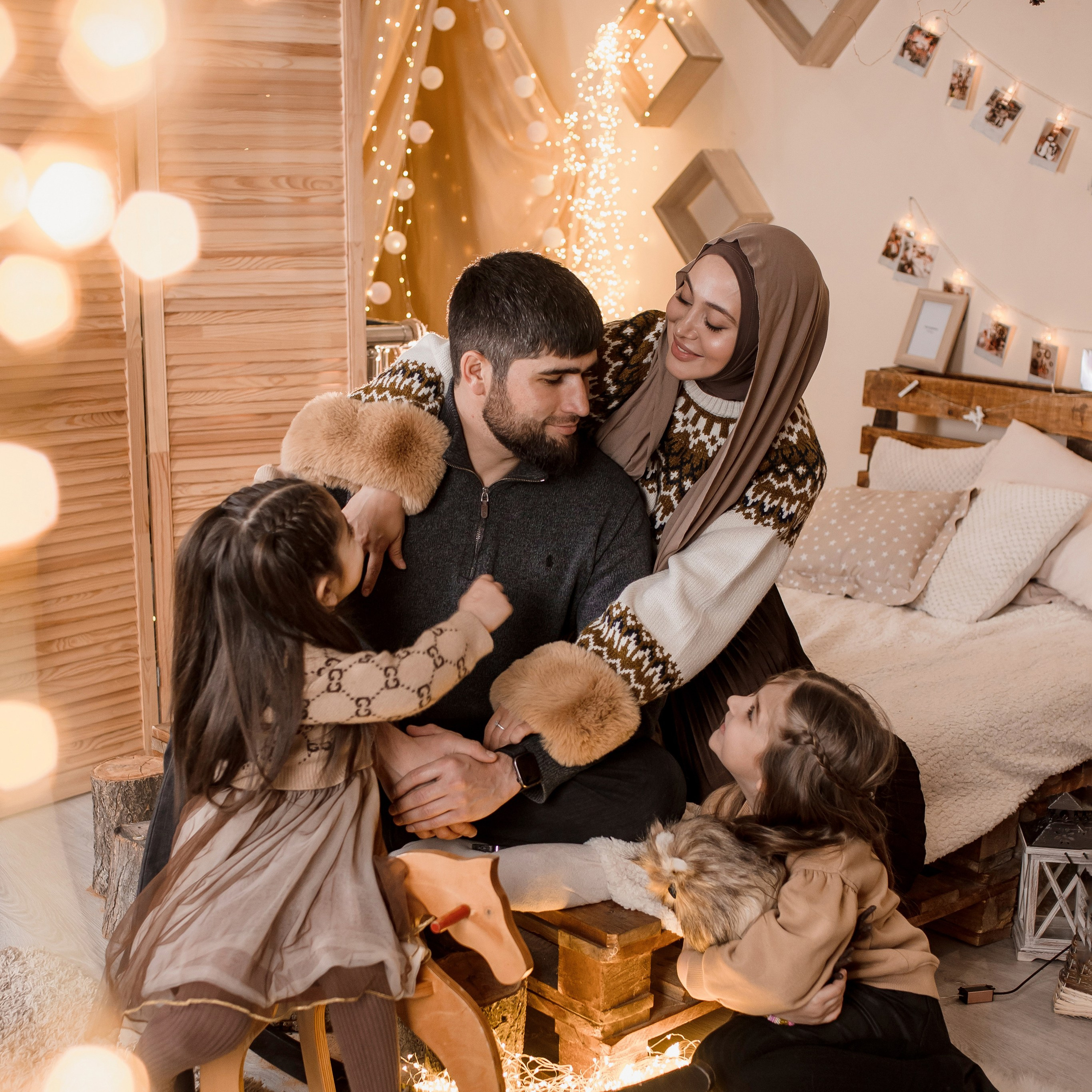 Саби с семьёй