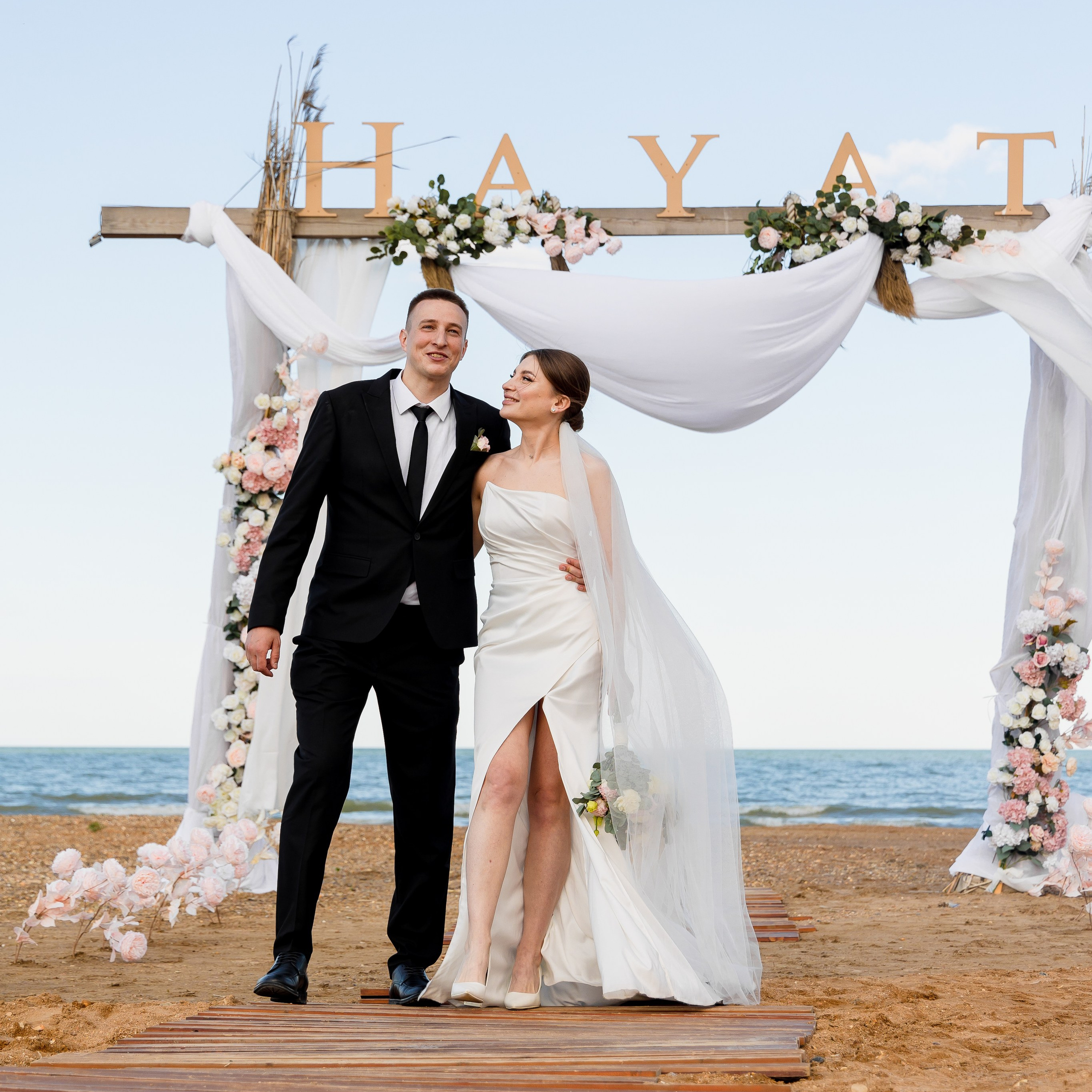 Михаил и Виктория