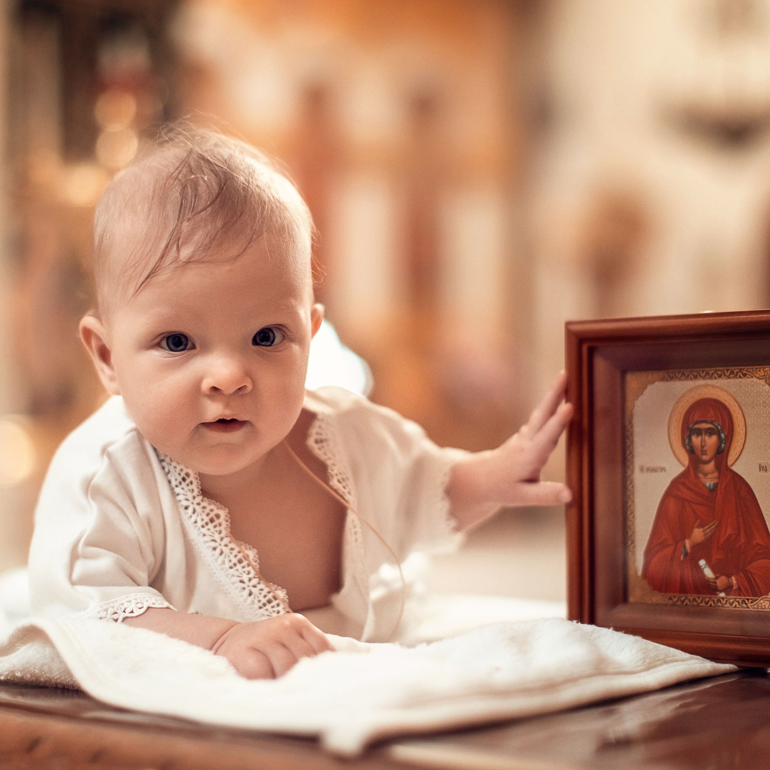 Крещение Евы в храме Спиридона Тримифунтского