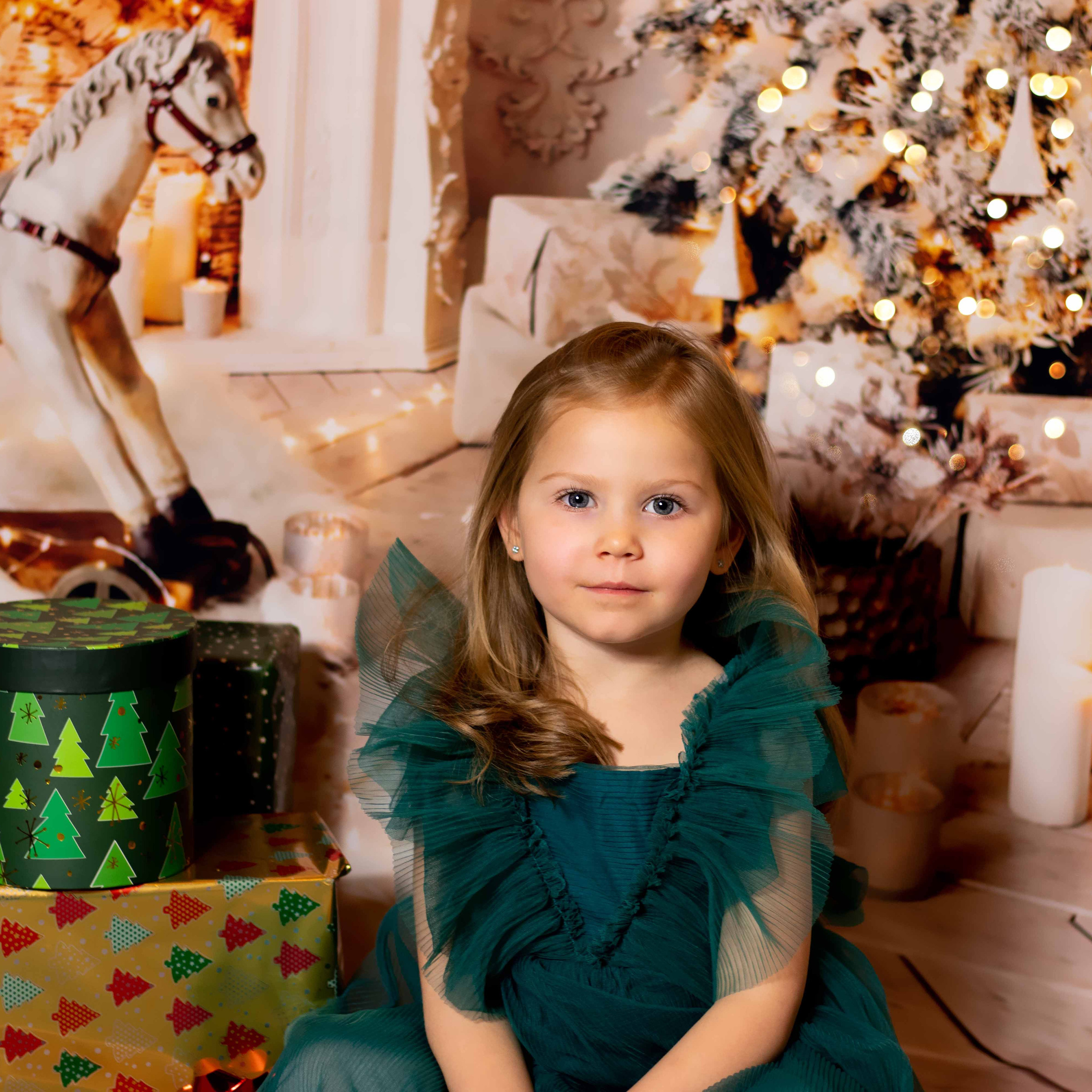 Christmas shoot. Family, Children and Business photographer in Belgium