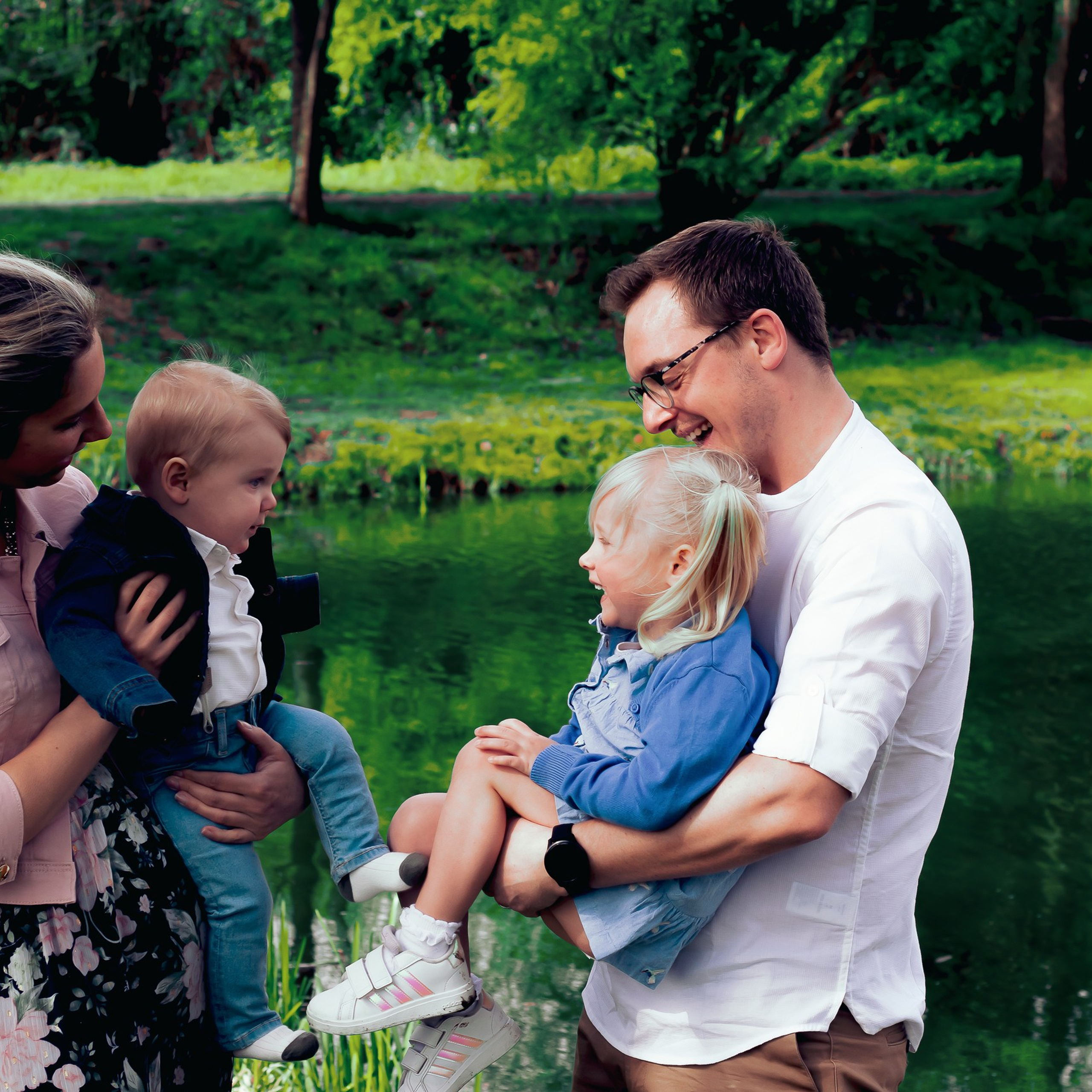Feedback. Family, Children and Business photographer in Belgium