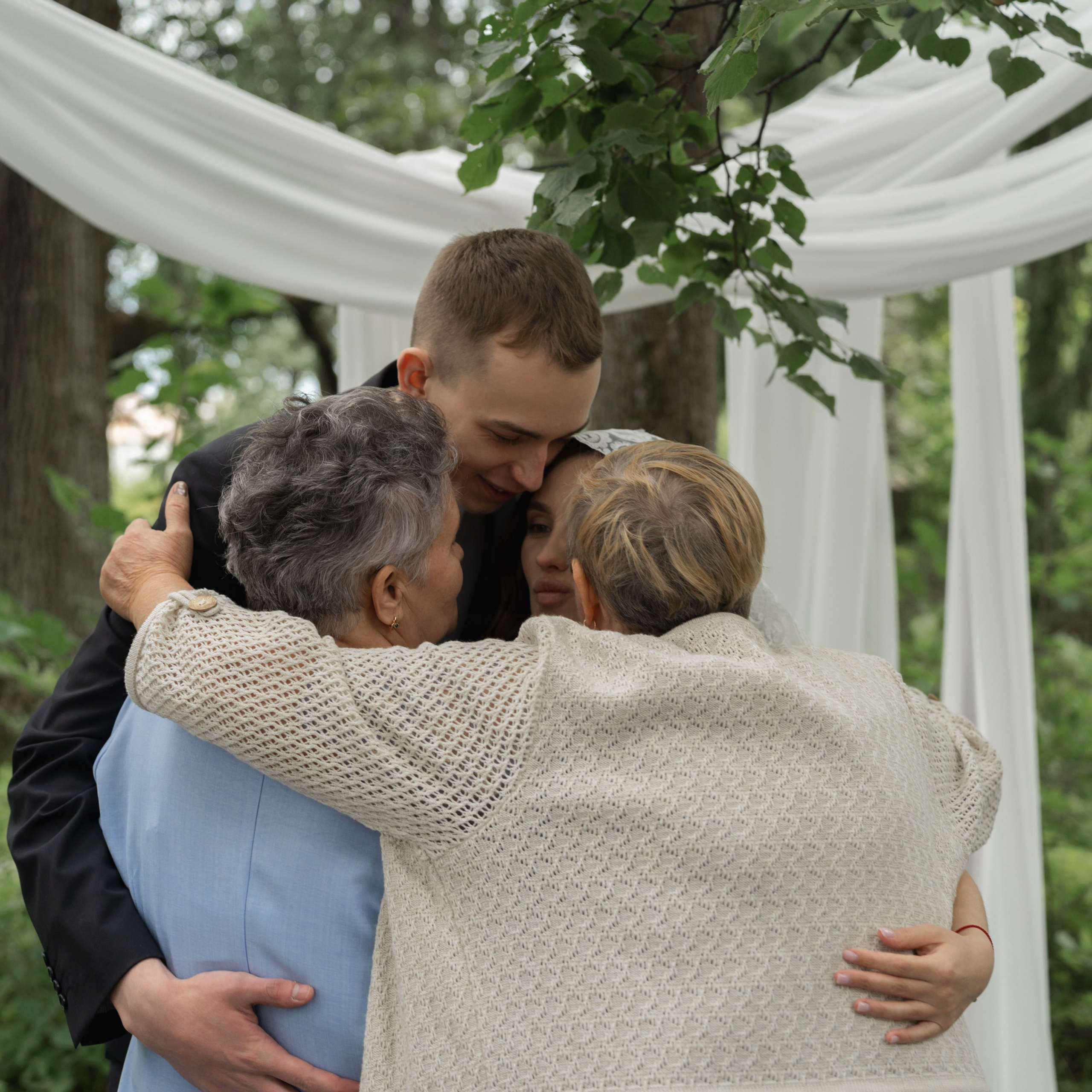 Свадьба на природе. Свадебный фотограф Москва Москвовская область Санкт-Петербург