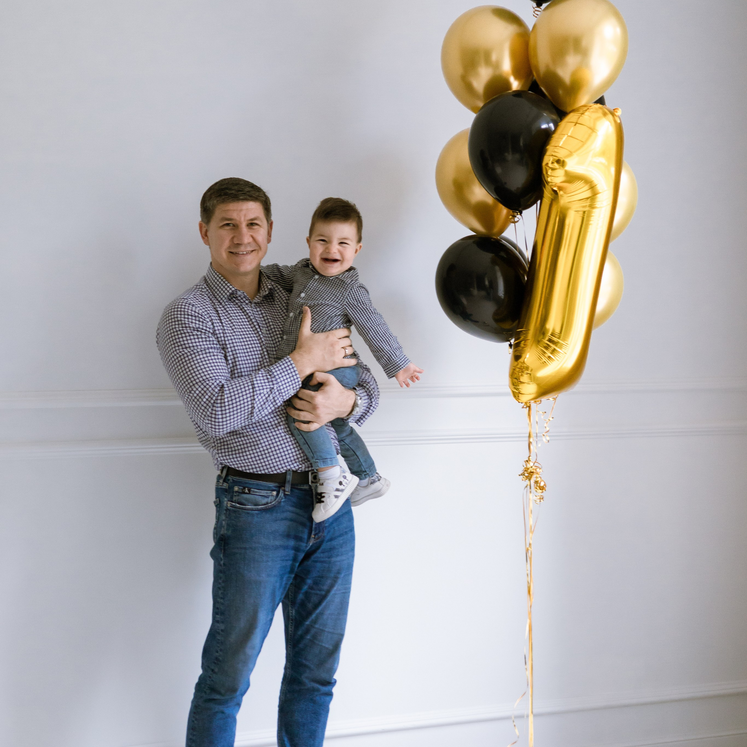 Семейная фотосессия на год. Свадебный фотограф Москва Москвовская область Санкт-Петербург