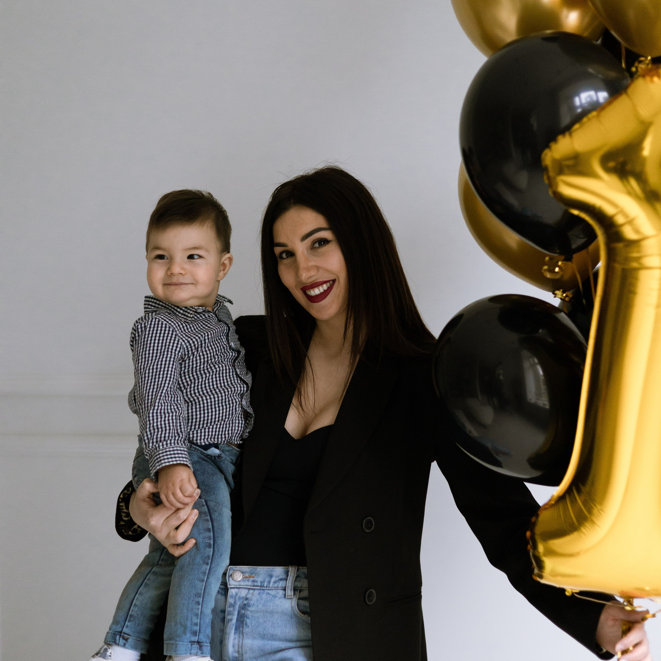 Семейная фотосессия на год. Свадебный фотограф Москва Москвовская область Санкт-Петербург