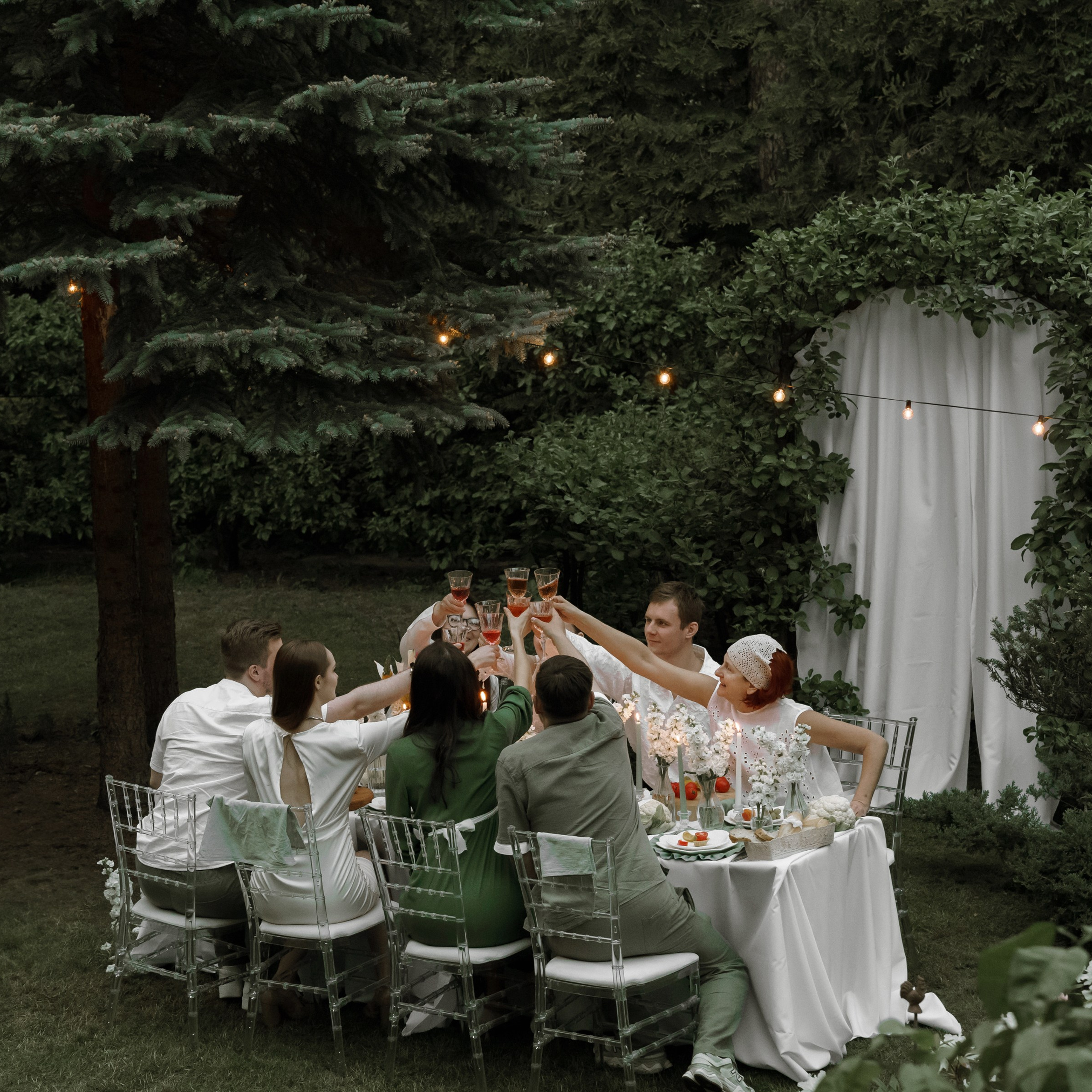 Даша и Даня загородный дом камерная свадьба. Свадебный фотограф Москва Москвовская область Санкт-Петербург