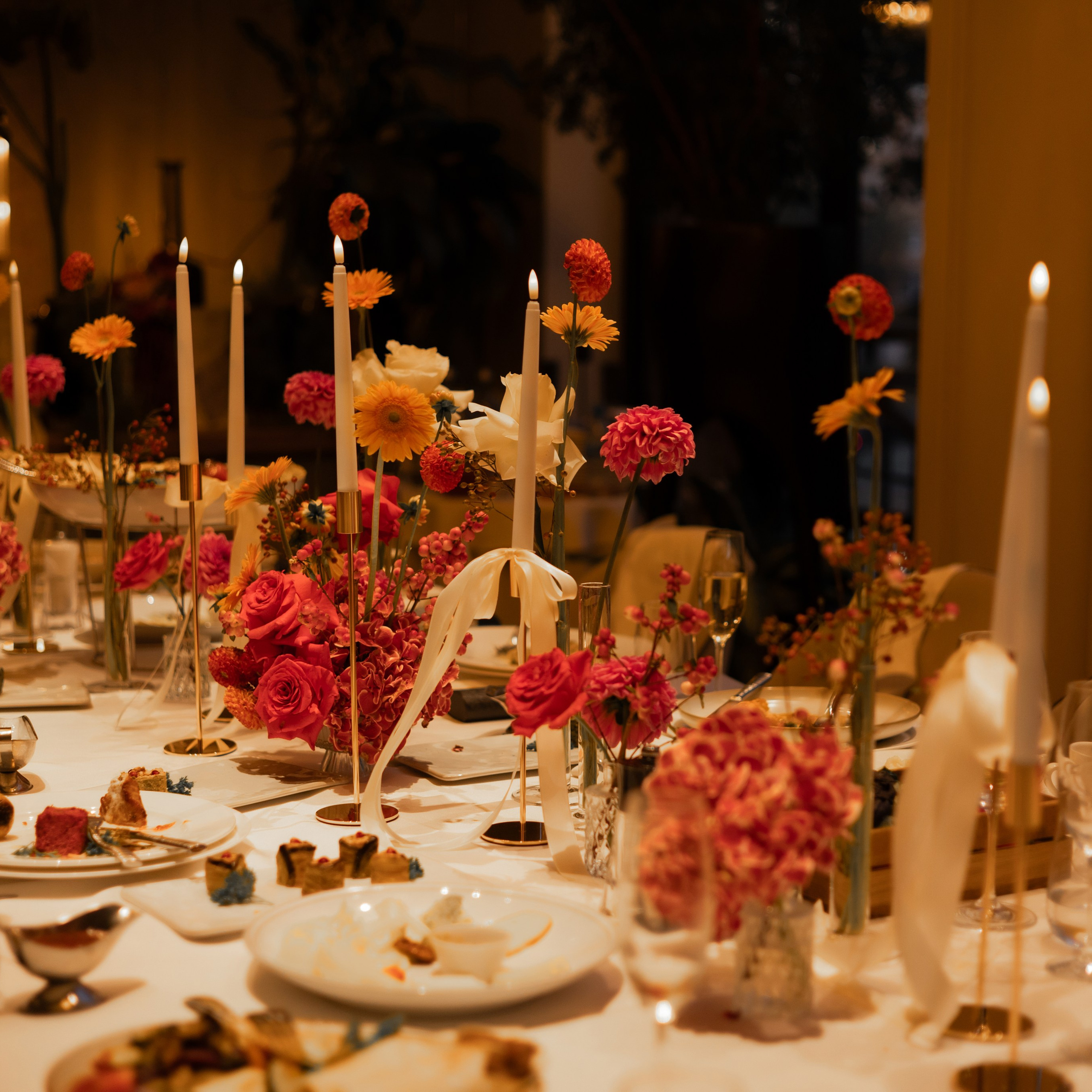 Регисрация брака в Пушкинской библиотеке и камерный свадебный ужин в кругу семьи в ресторане Ривьера. Свадебный фотограф Москва Москвовская область Санкт-Петербург