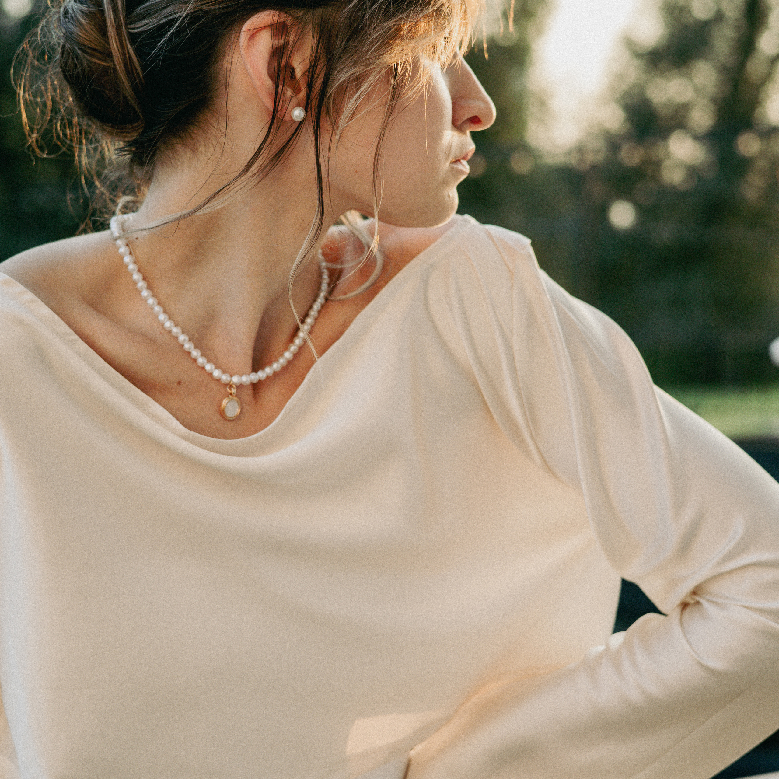 Vnukovo Village свадебная фотосессия с выездной регистрацияей жарким августом утро невесты в доме на природе и выездная регистрация. Свадебный фотограф Москва Москвовская область Санкт-Петербург