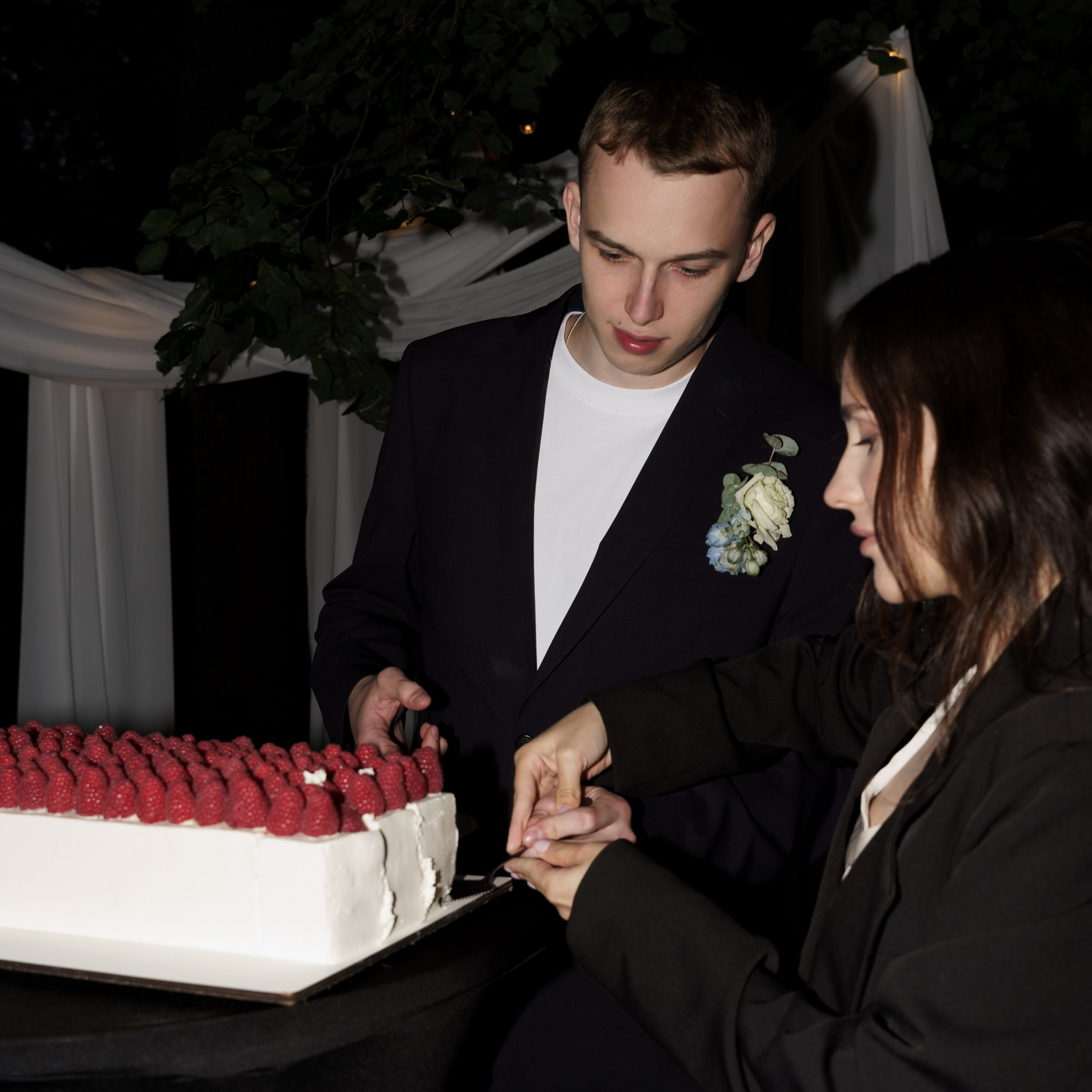 Свадьба на природе. Свадебный фотограф Москва Москвовская область Санкт-Петербург