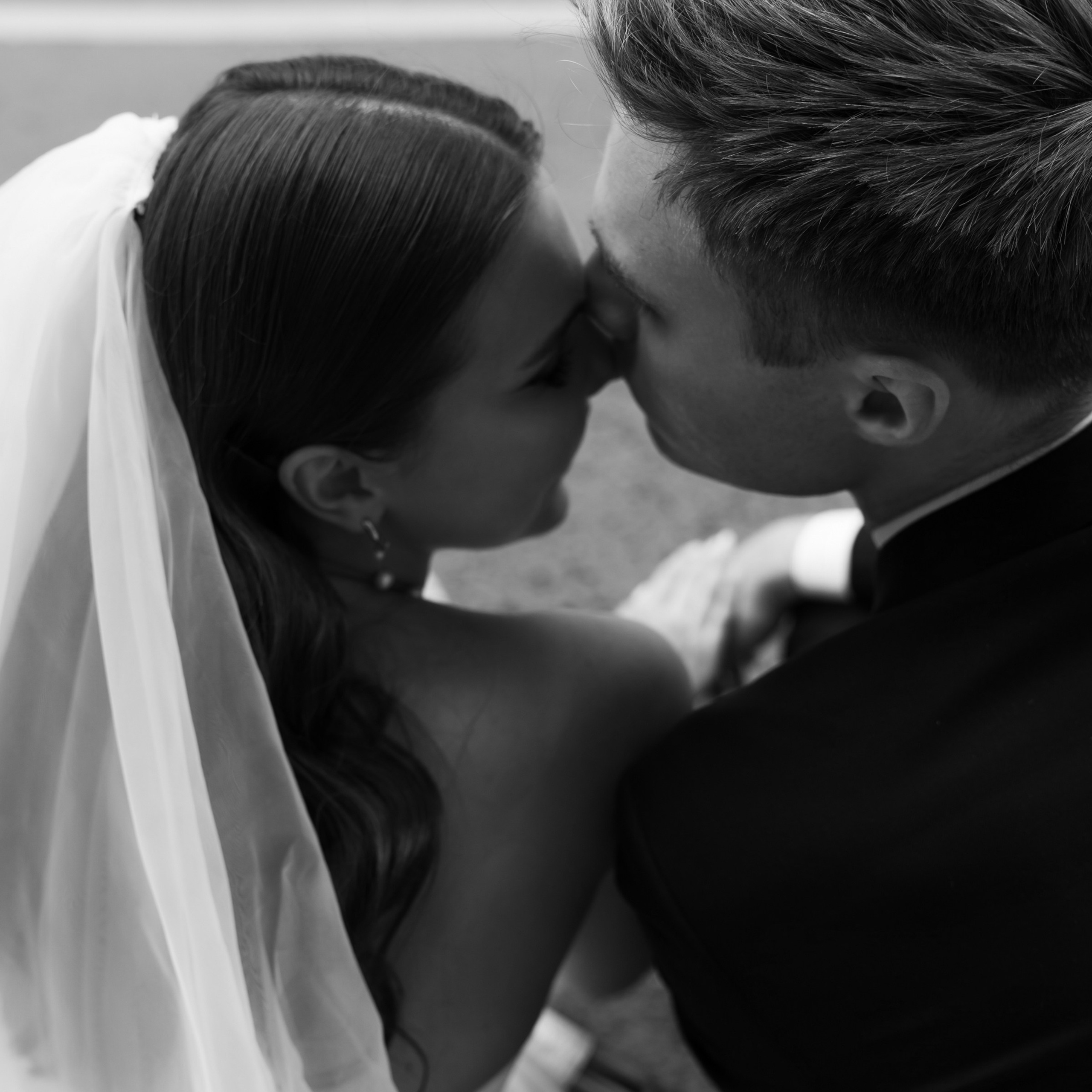 Таня и Артем городская свадьба. Свадебный фотограф Москва Москвовская область Санкт-Петербург