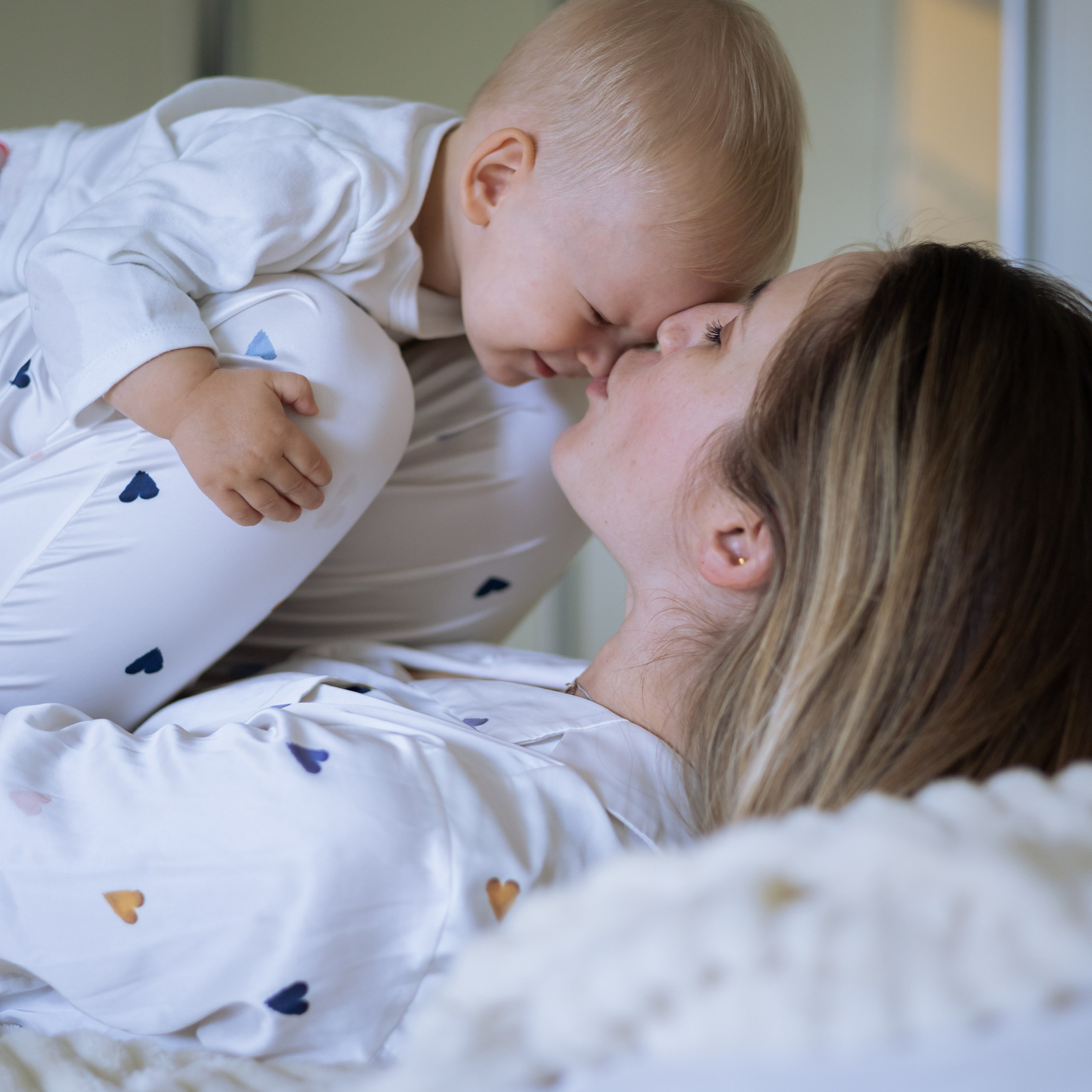 Семейная фотосессия Домашняя Москва. Свадебный фотограф Москва Москвовская область Санкт-Петербург