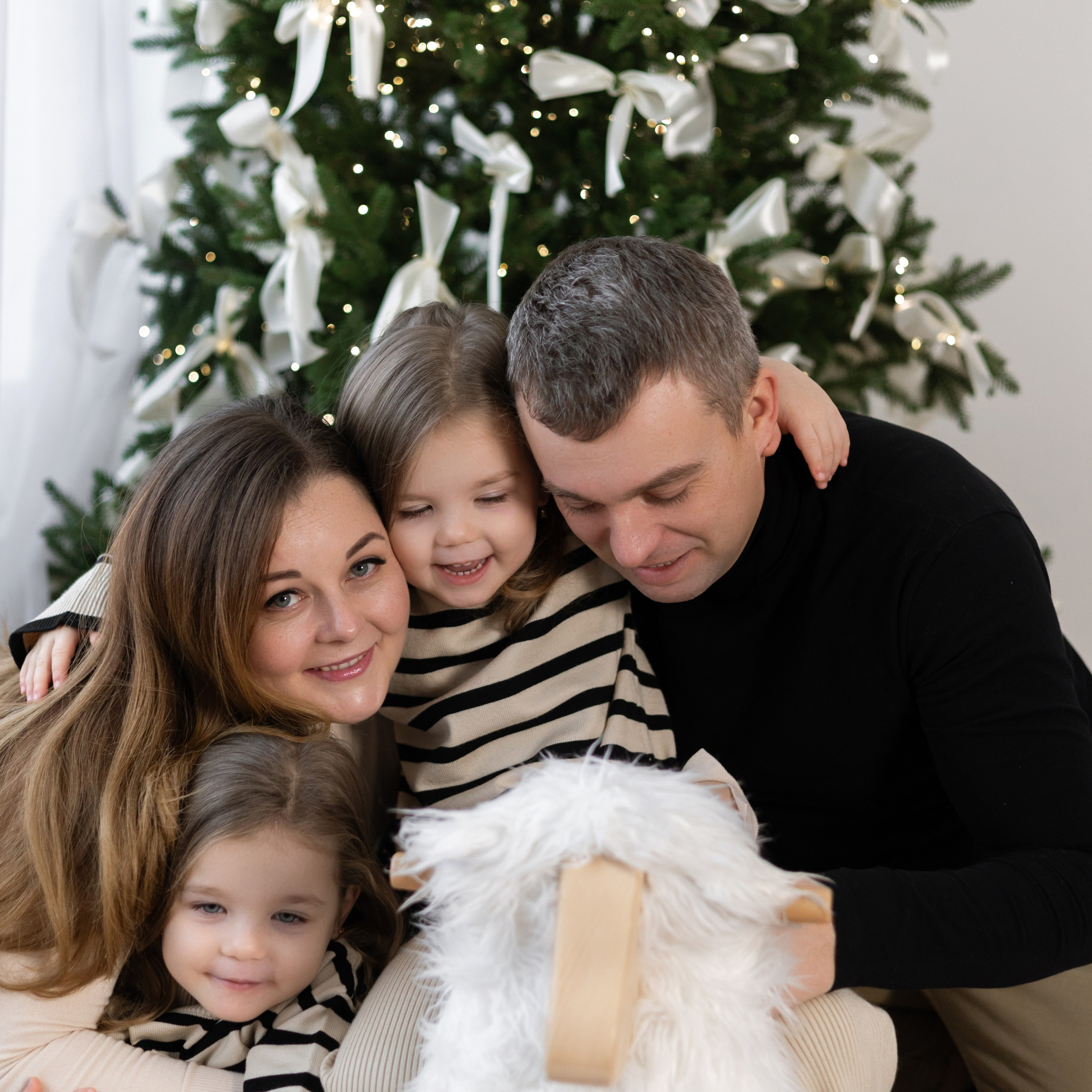 Фотосессия с маленькими деться в студии Москва. Свадебный фотограф Москва Москвовская область Санкт-Петербург