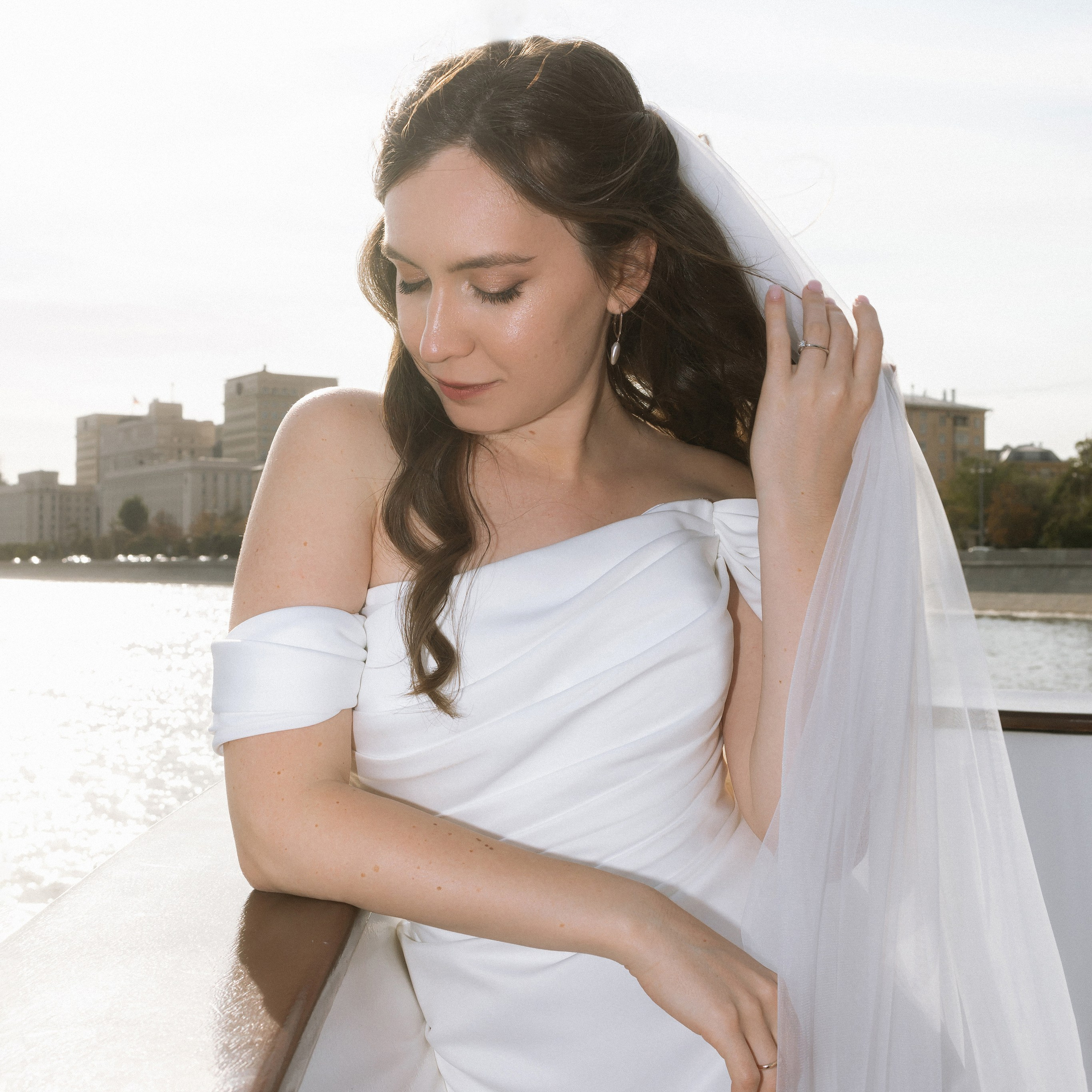 Регисрация брака в Пушкинской библиотеке и камерный свадебный ужин в кругу семьи в ресторане Ривьера. Свадебный фотограф Москва Москвовская область Санкт-Петербург