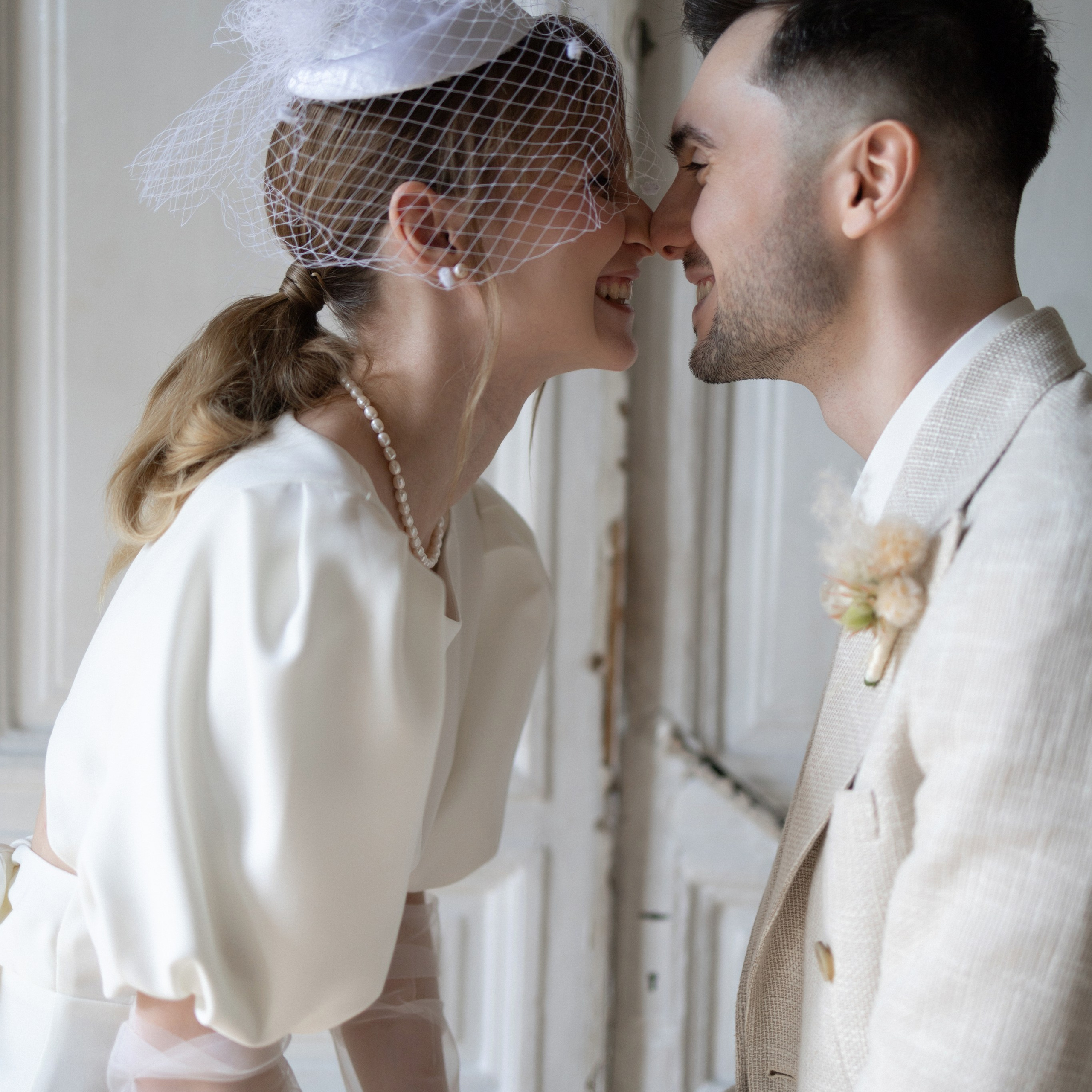 Свадебная фотосессия с банкетом Москва 21kult винтажная свадьба. Свадебный фотограф Москва Москвовская область Санкт-Петербург