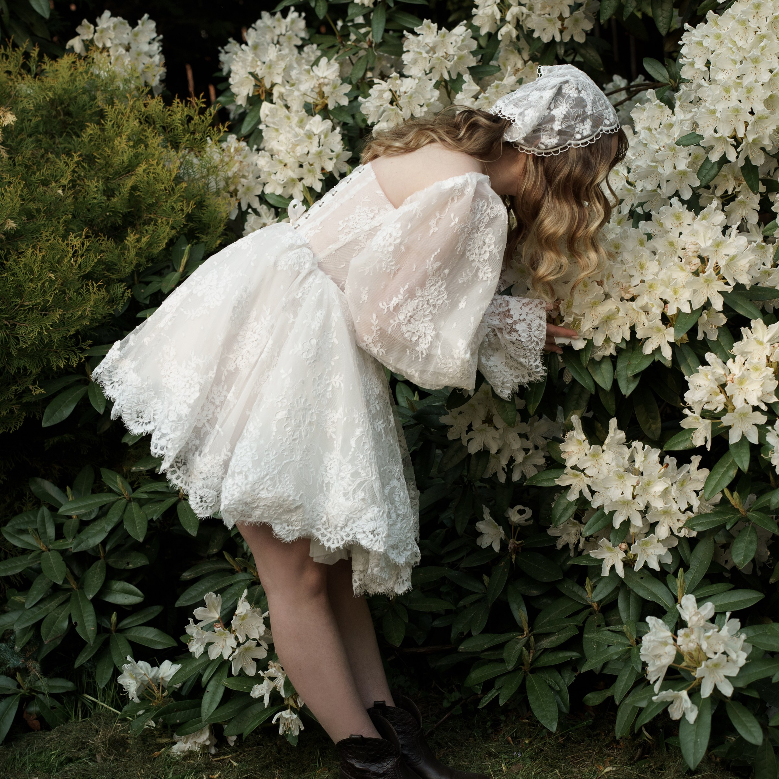 Даша и Даня загородный дом камерная свадьба. Свадебный фотограф Москва Москвовская область Санкт-Петербург