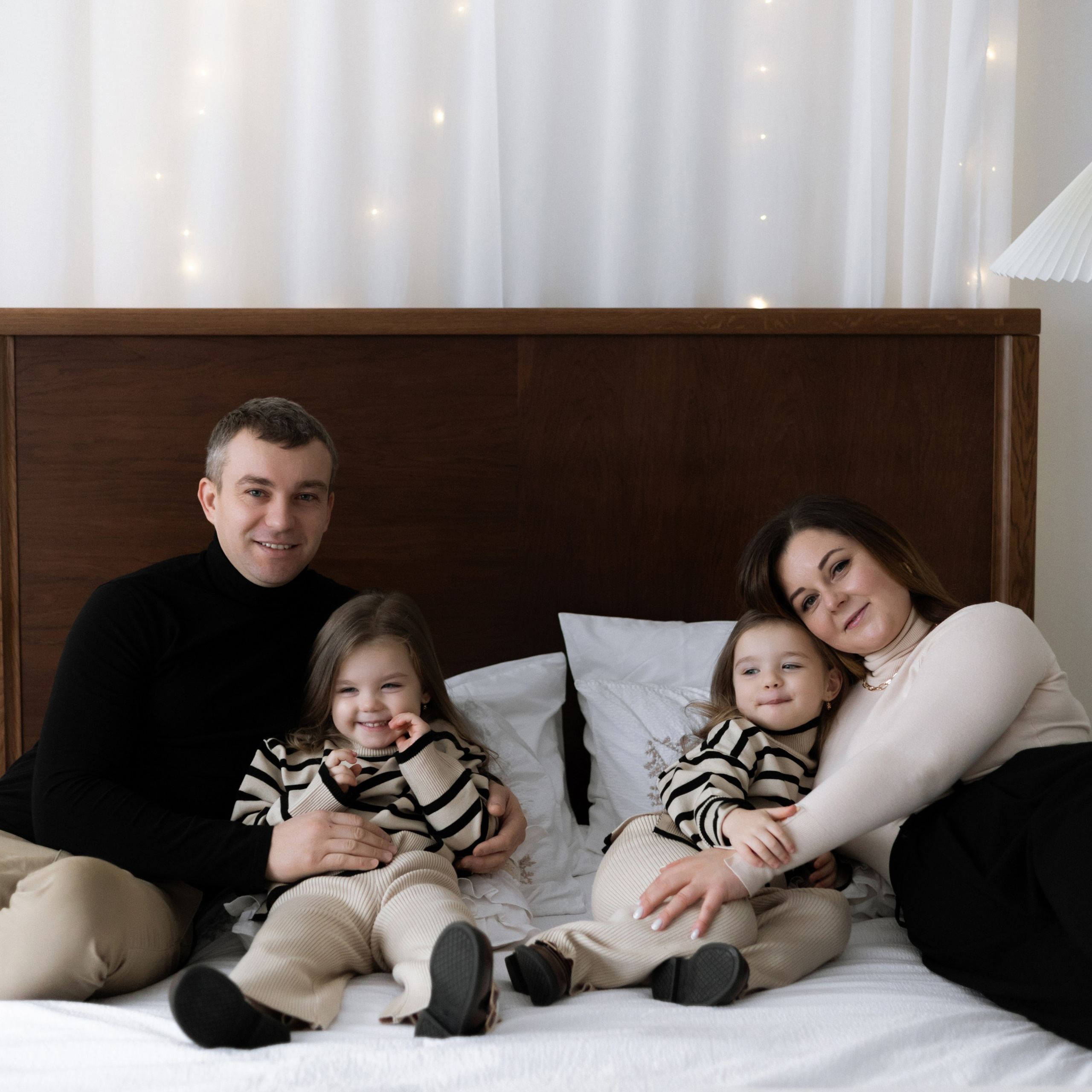 Фотосессия с маленькими деться в студии Москва. Свадебный фотограф Москва Москвовская область Санкт-Петербург