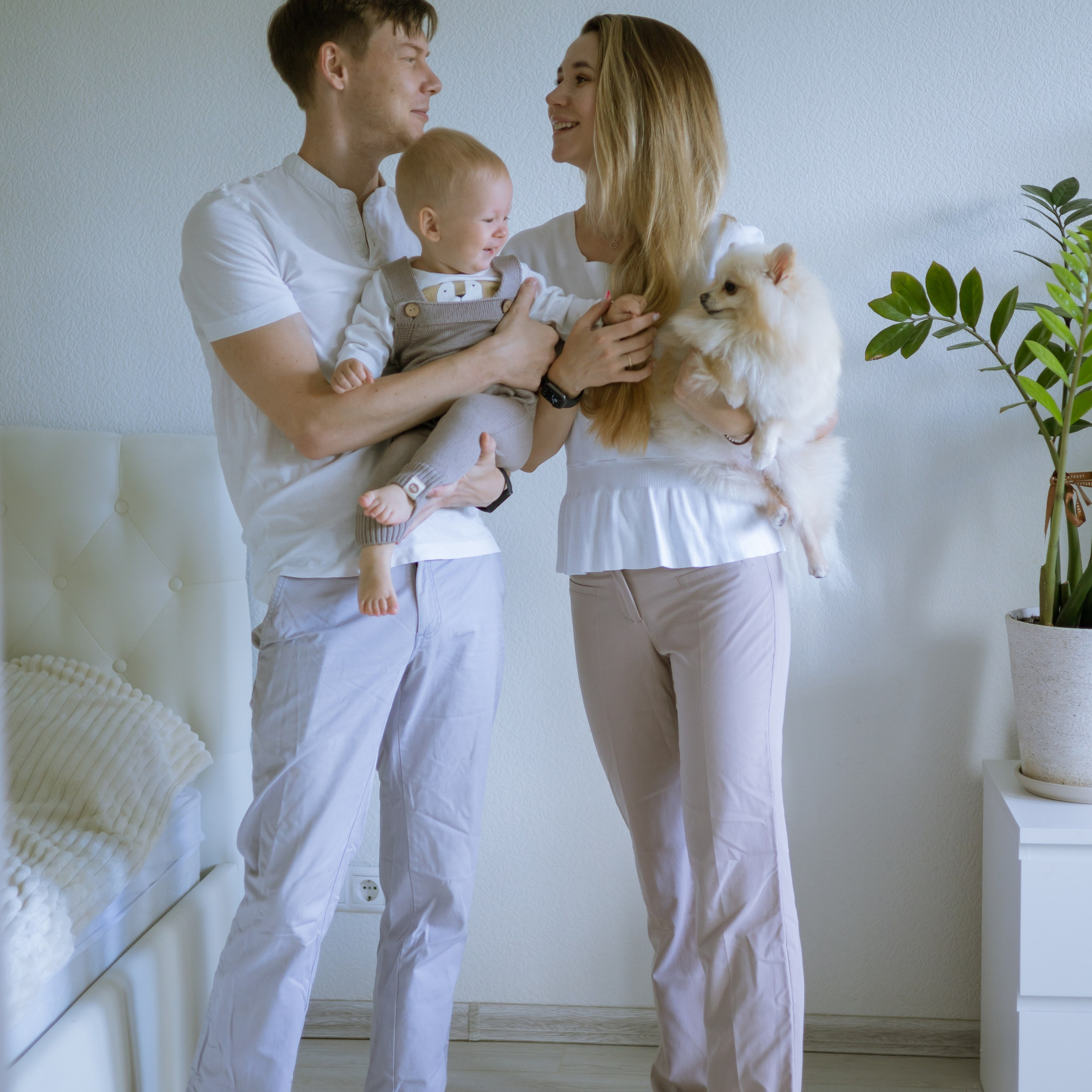 Семейная фотосессия Домашняя Москва. Свадебный фотограф Москва Москвовская область Санкт-Петербург