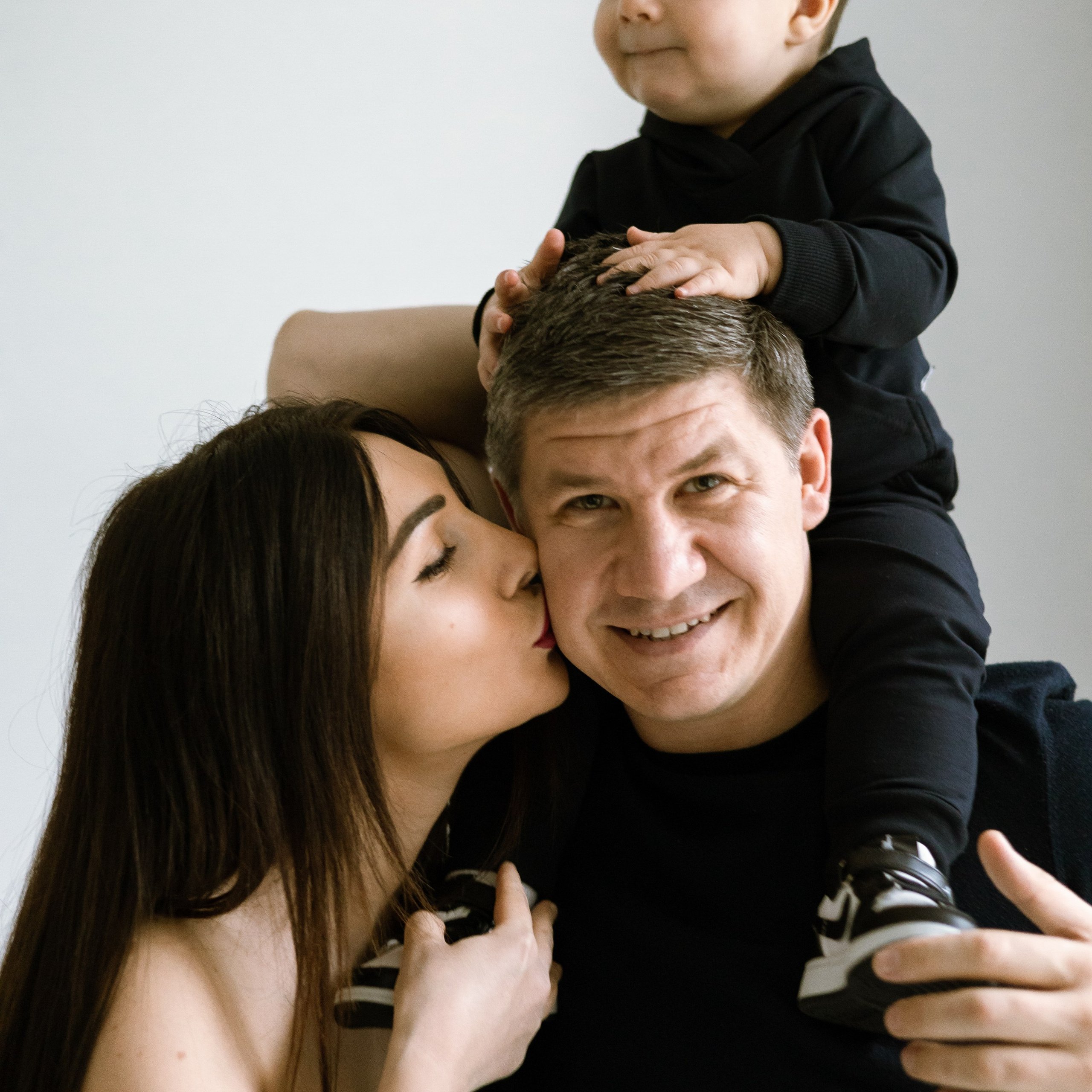 Семейная фотосессия на год. Свадебный фотограф Москва Москвовская область Санкт-Петербург