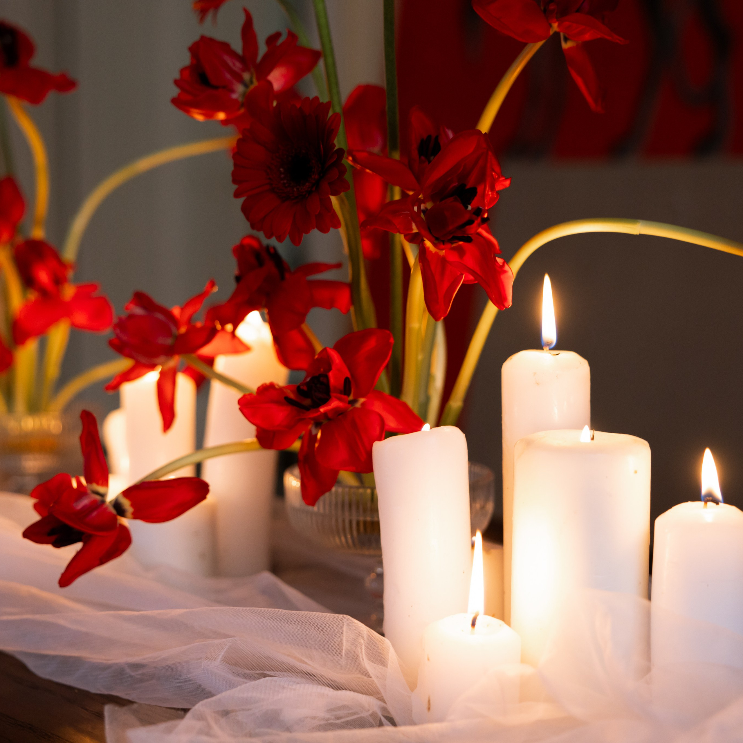 Свадебная фотосессия 14 февраля в студии вместо отеля. Свадебный фотограф Москва Москвовская область Санкт-Петербург