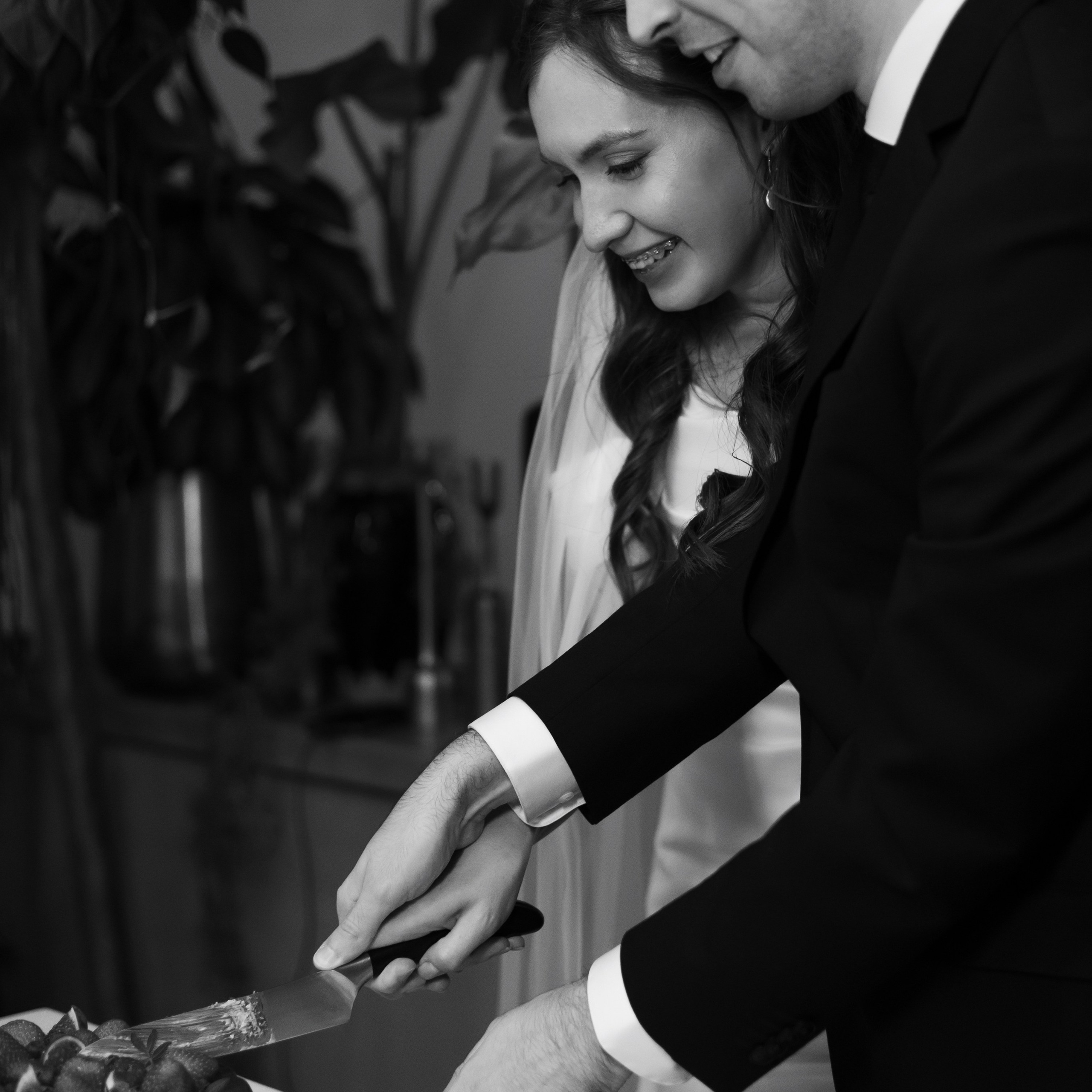 Регисрация брака в Пушкинской библиотеке и камерный свадебный ужин в кругу семьи в ресторане Ривьера. Свадебный фотограф Москва Москвовская область Санкт-Петербург