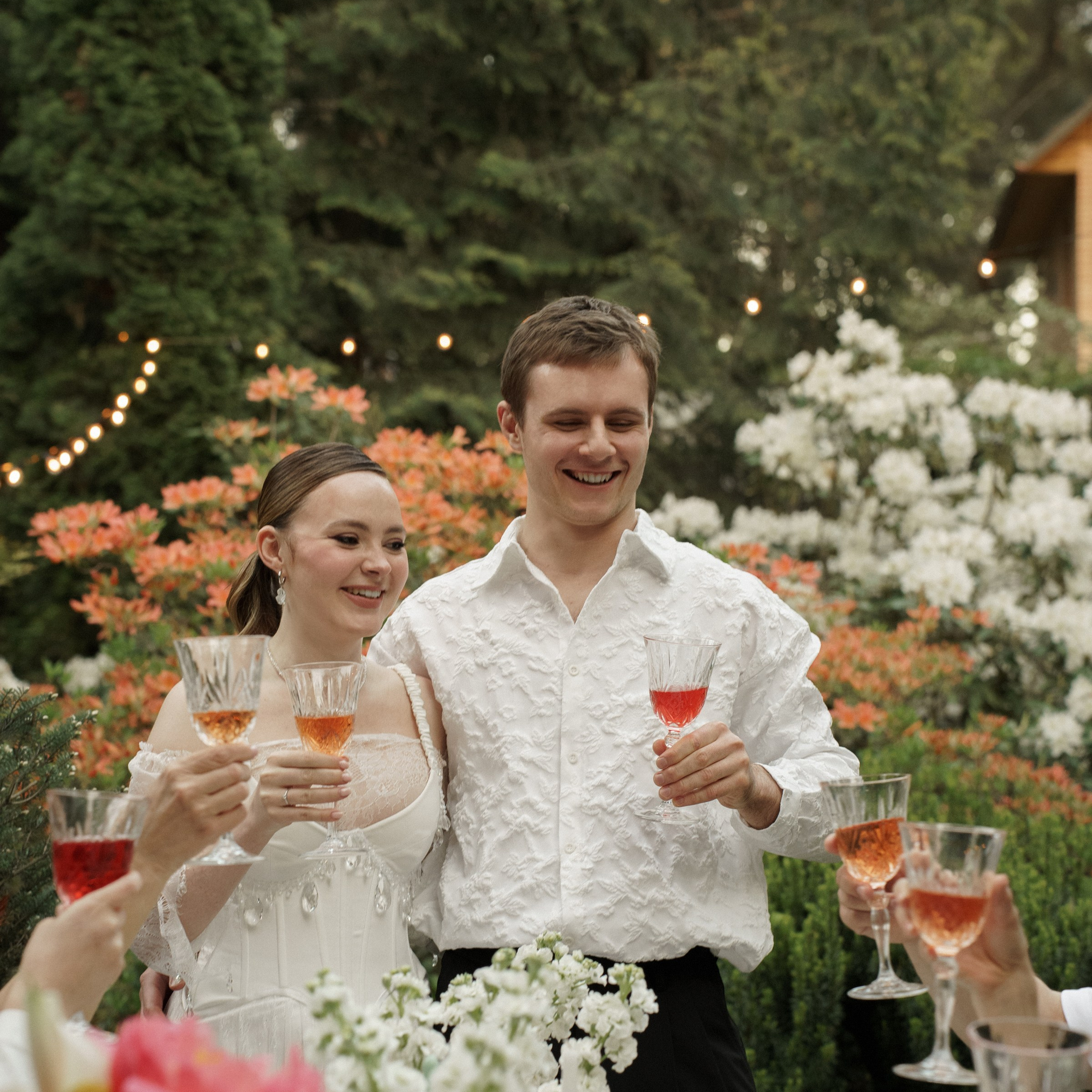 Даша и Даня загородный дом камерная свадьба. Свадебный фотограф Москва Москвовская область Санкт-Петербург