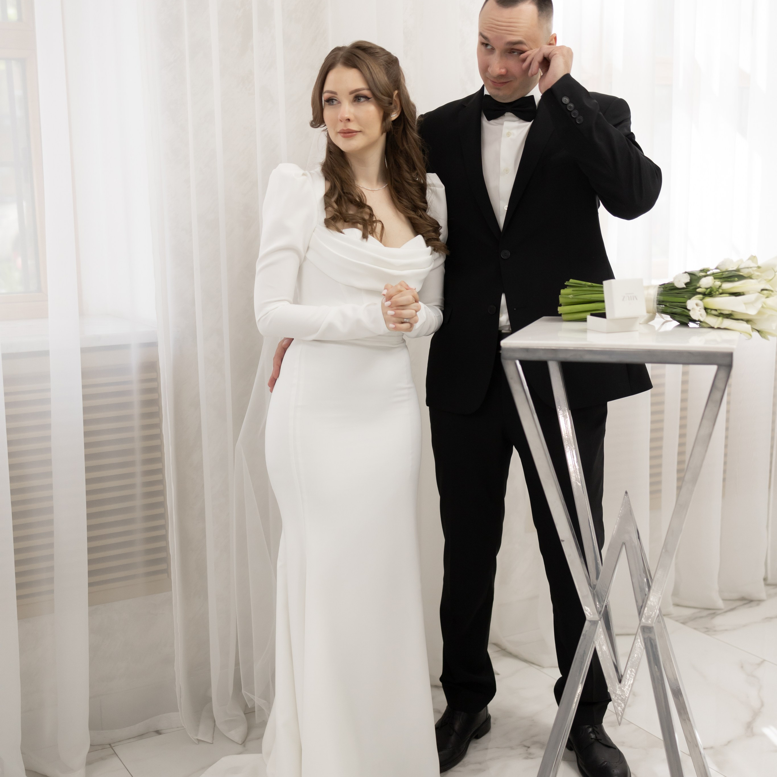 Свадебная съемка фотосессия Москва в отеле Marriott Imperial Plaza и регистрация в кутузовском загсе. Свадебный фотограф Москва Москвовская область Санкт-Петербург