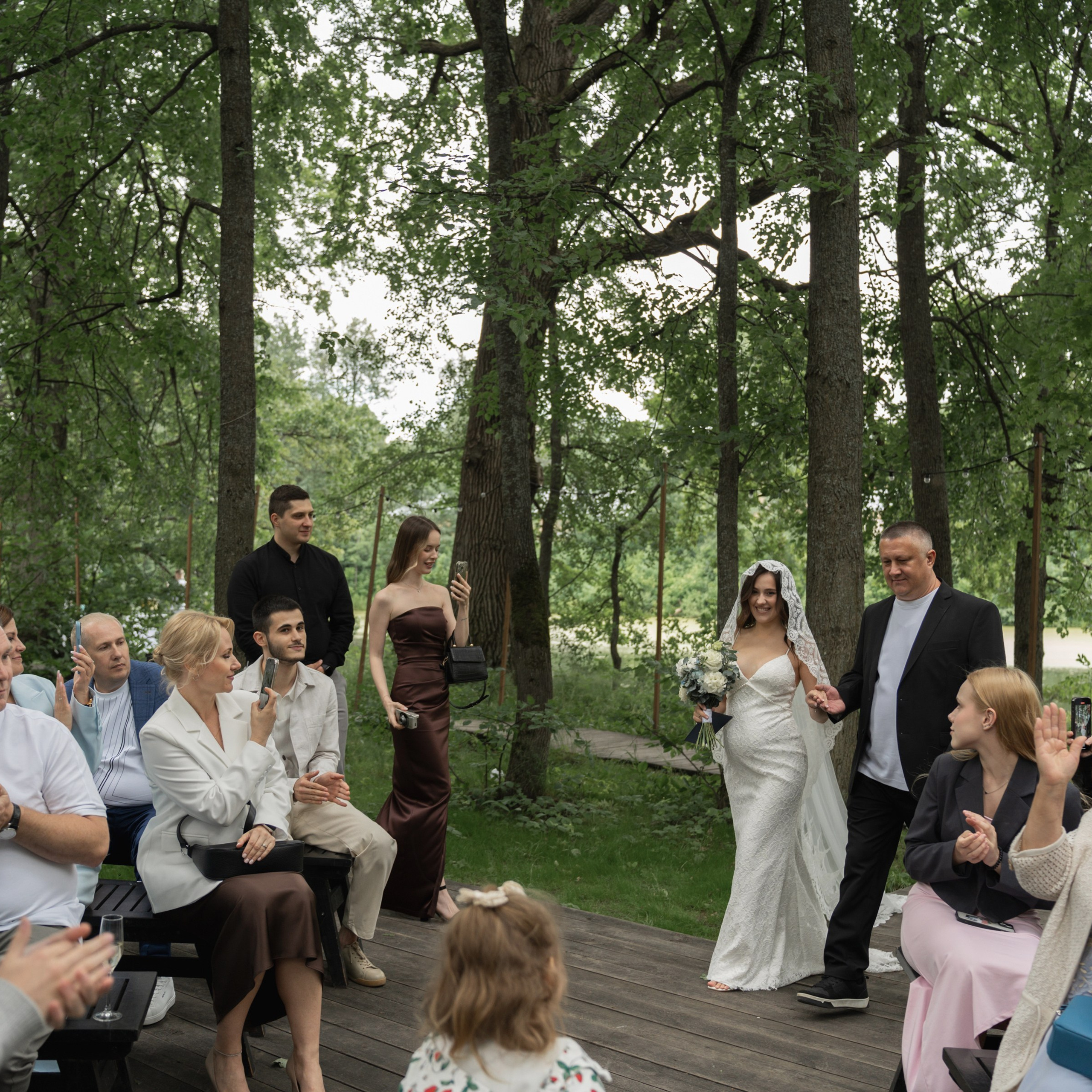 Свадьба на природе. Свадебный фотограф Москва Москвовская область Санкт-Петербург