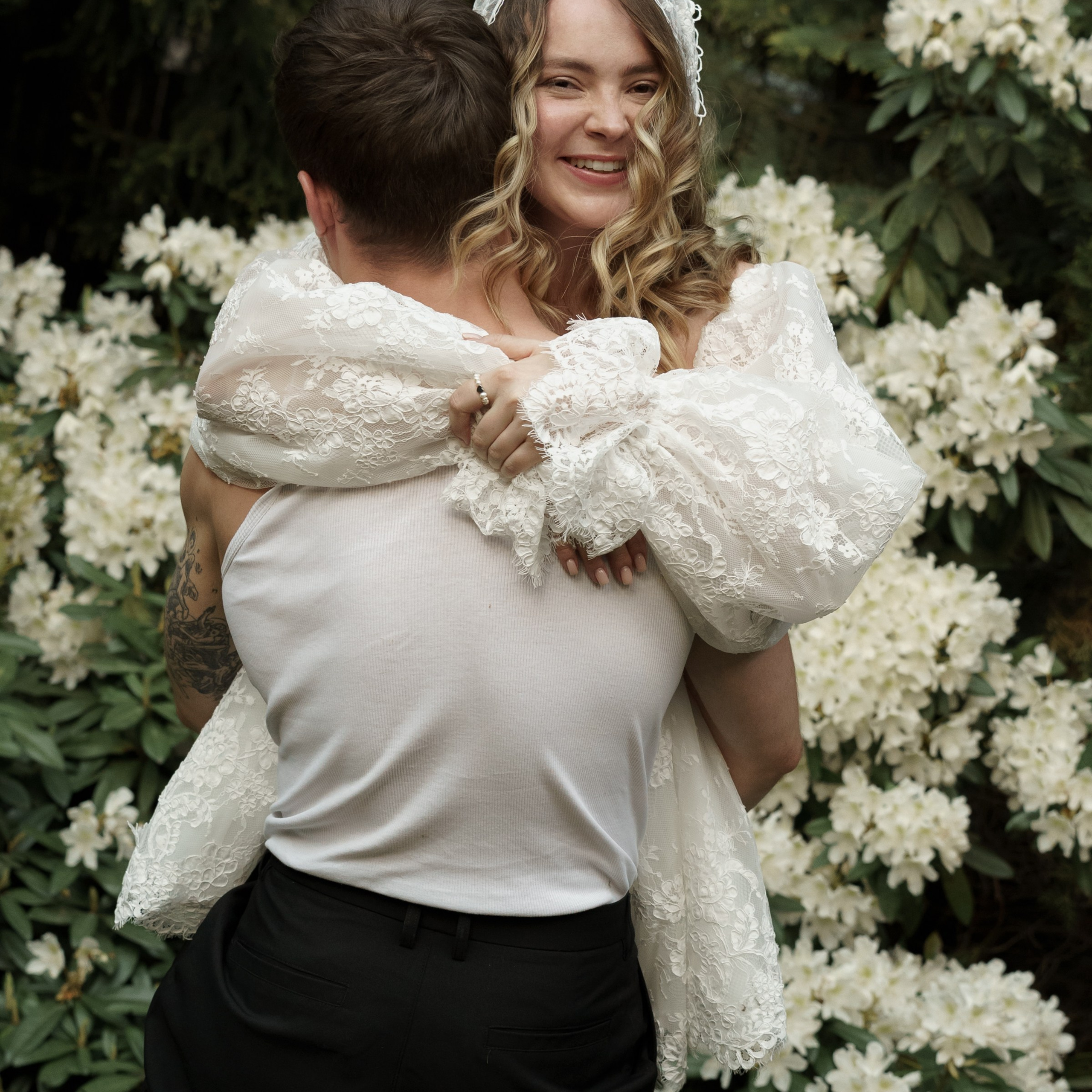 Даша и Даня загородный дом камерная свадьба. Свадебный фотограф Москва Москвовская область Санкт-Петербург