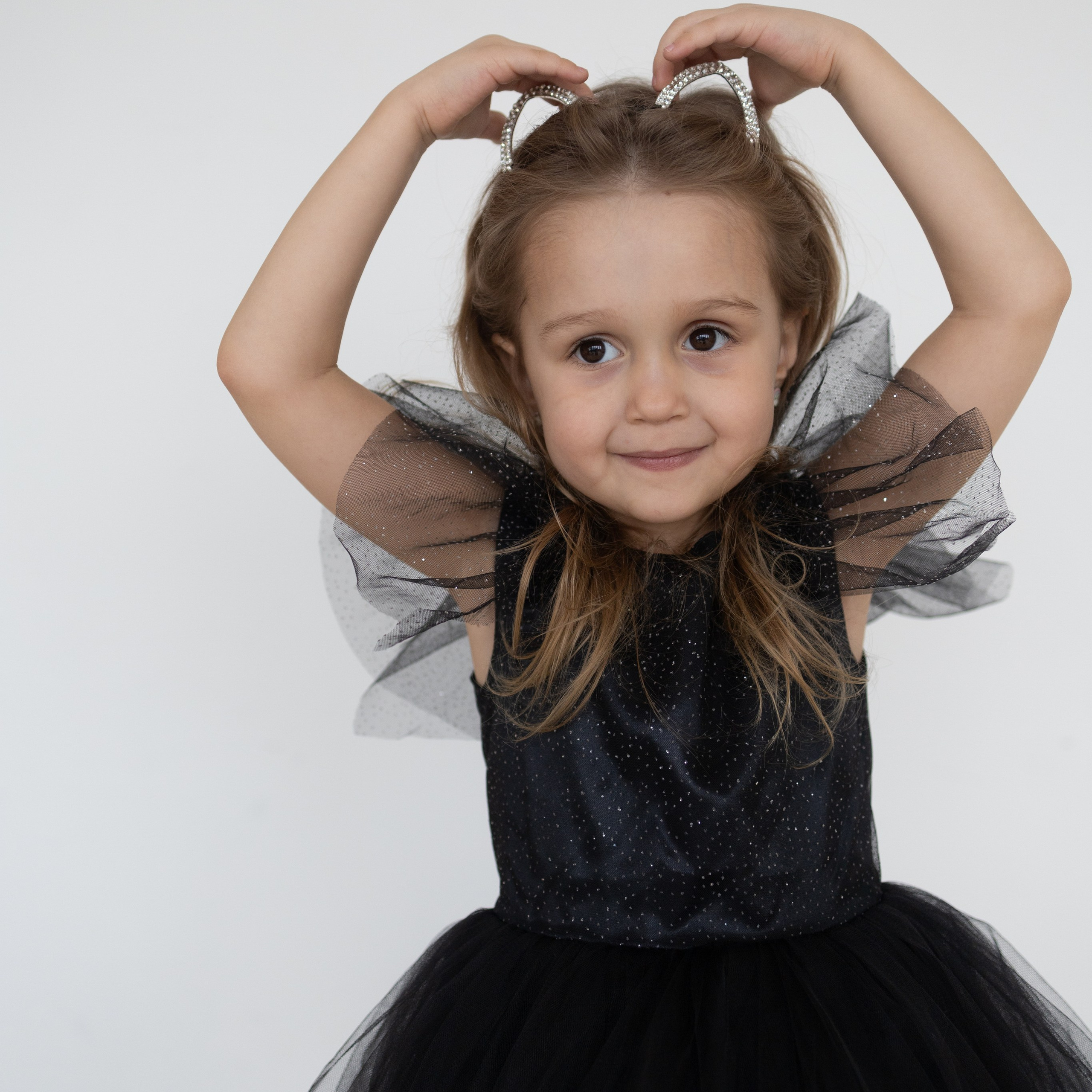 Фотосессия на 4 года в студии Москва. Свадебный фотограф Москва Москвовская область Санкт-Петербург